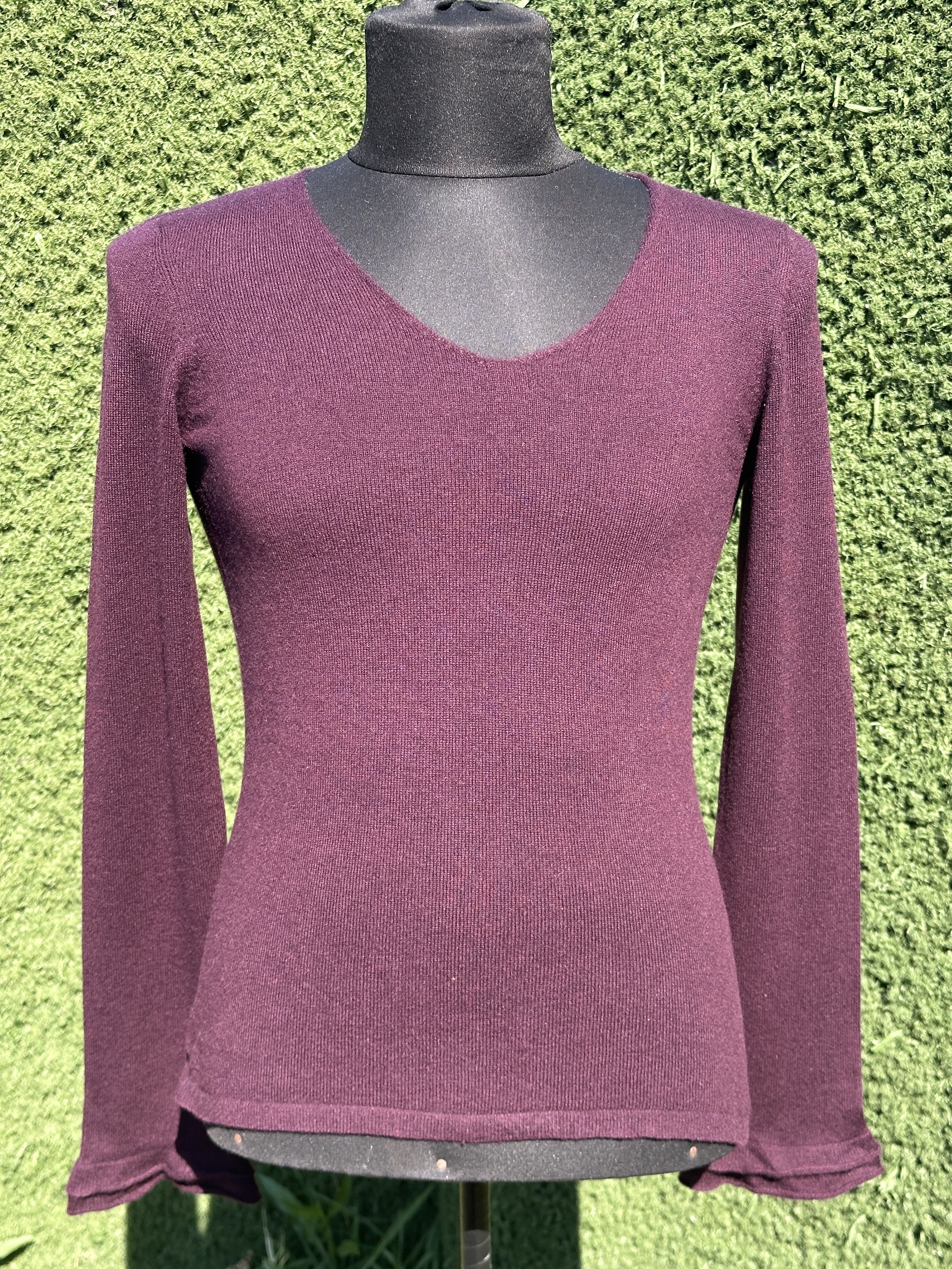 Open Low Neck Loro Piana Cashmere Slim Pullover Size 42 S M
