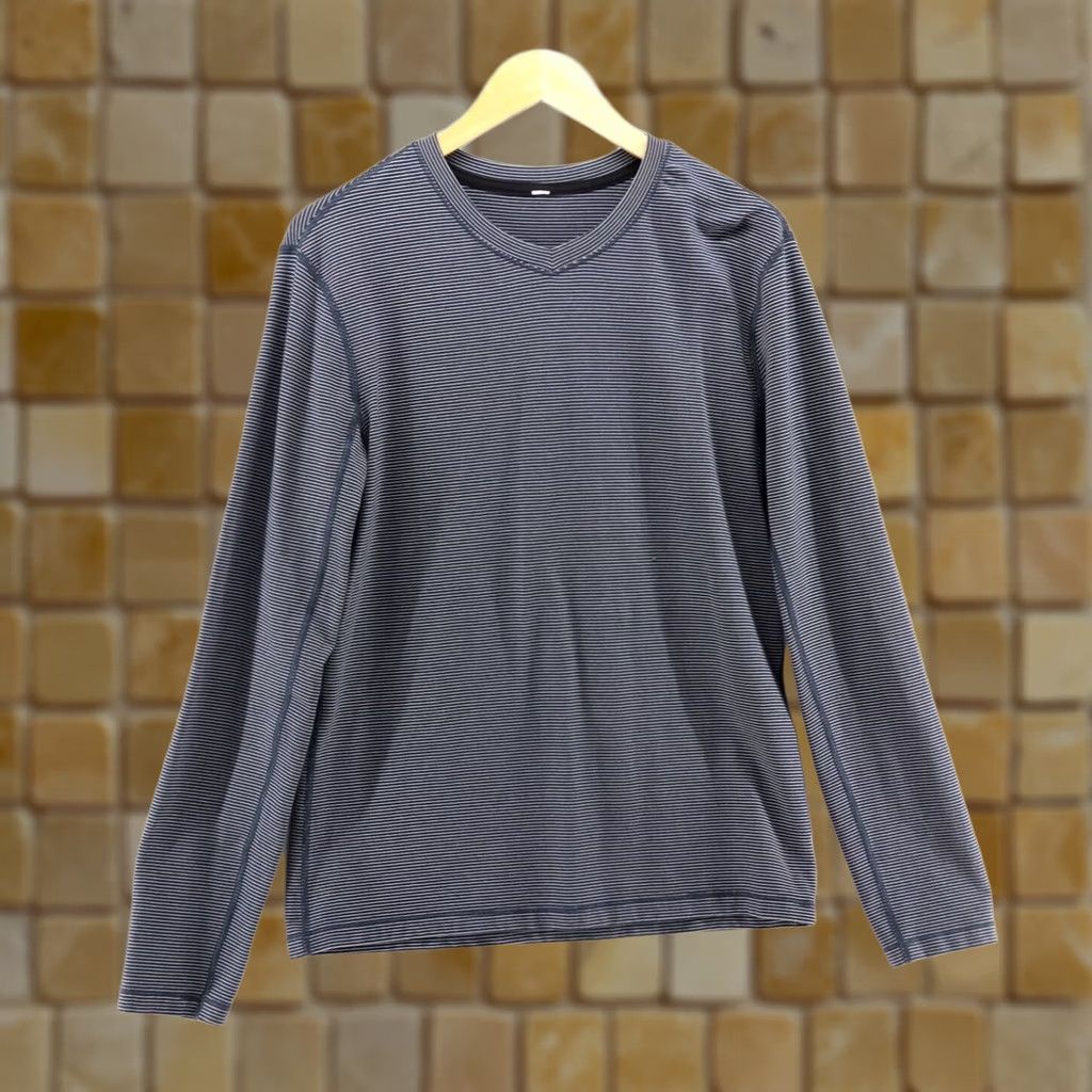 Lululemon Lululemon Speed Long Sleeve Shirt Mens Stripe Black/Silver Smooth M Size US M / EU 48-50 / 2 - 1 Thumbnail