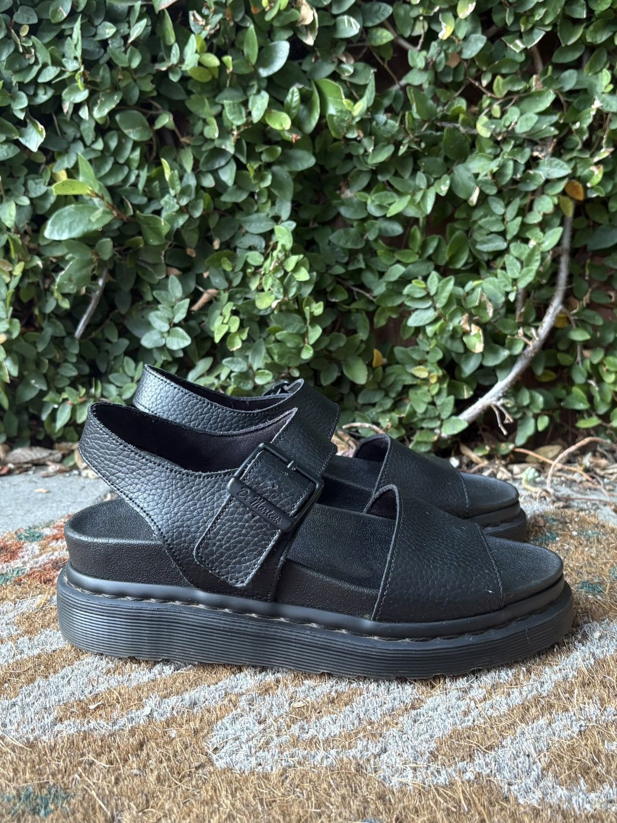Dr. Martens DR MARTENS BLACK LEATHER SANDALS / W 7.5 Size US 7.5 / IT 37.5 - 3 Thumbnail