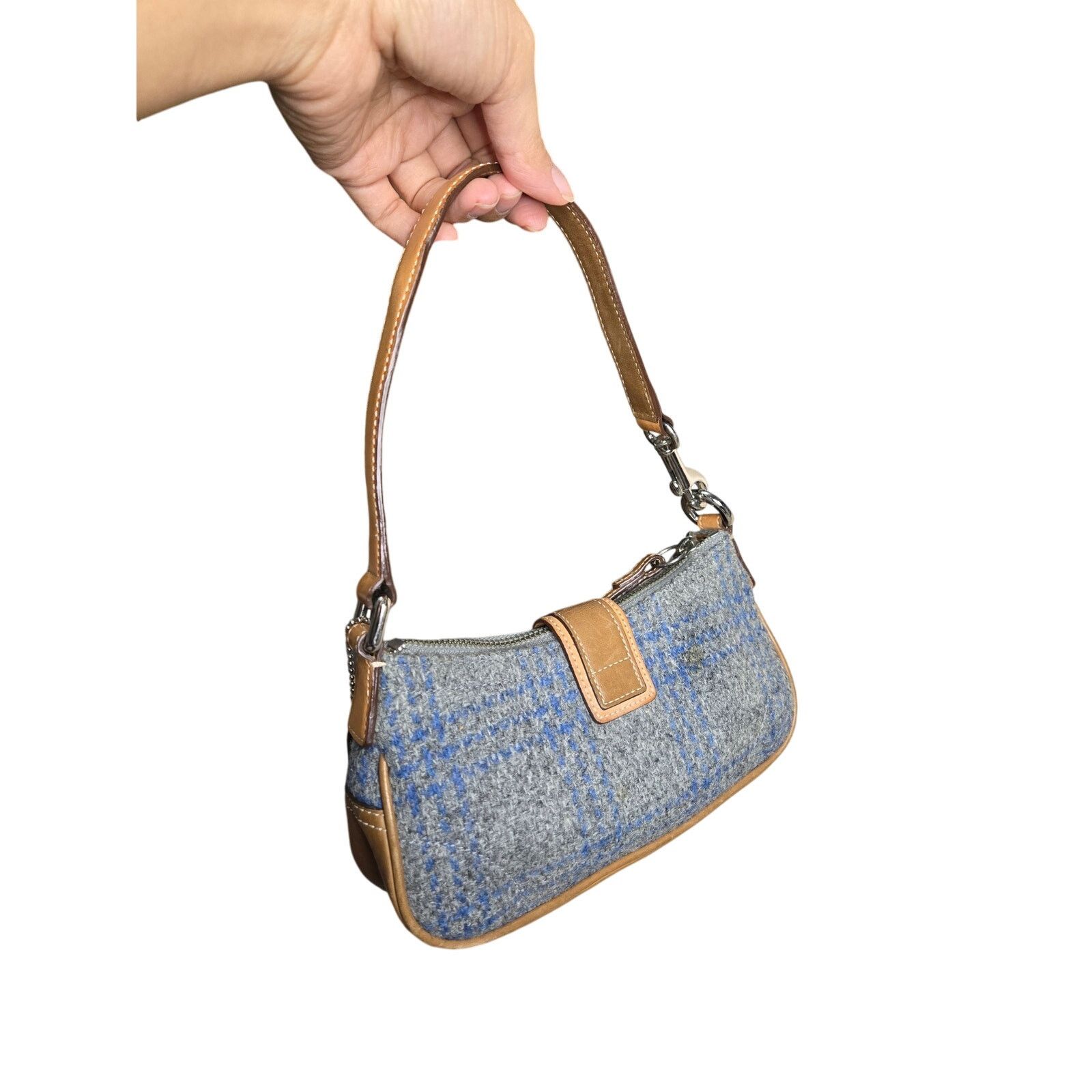 Coach Coach Y2K Vintage Coach Mini Hampton Plaid Buckle Demi Hobo Size ONE SIZE - 2 Thumbnail