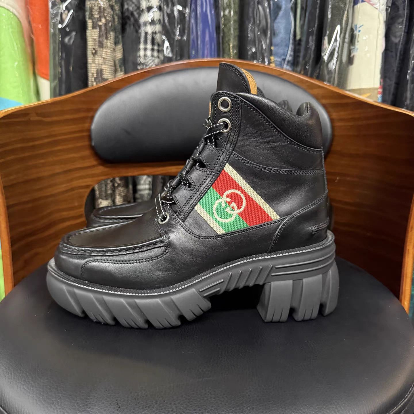 Gucci Gucci Interlocking G Black Leather Combat Boots K15 Size US 6 / IT 36 - 6 Thumbnail