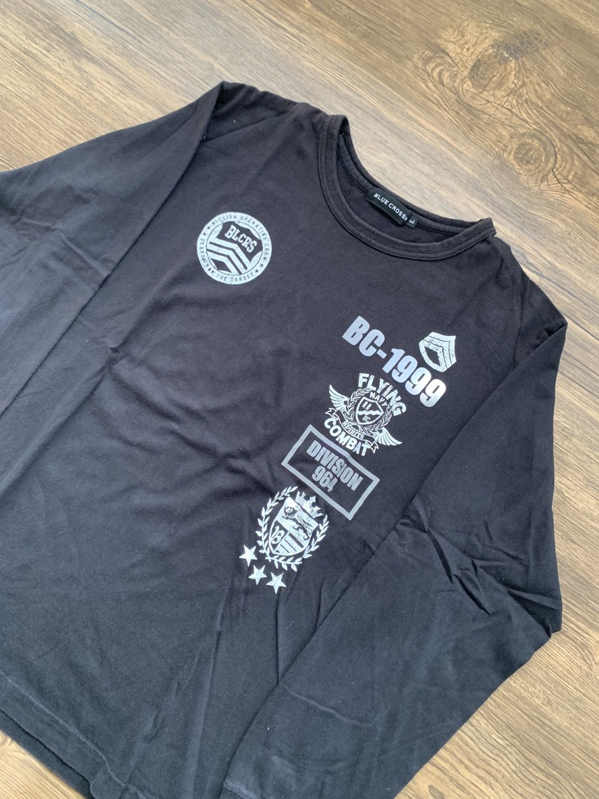 Japanese Brand 2000s japanese archive blue cross y2k longsleeve tee Size US L / EU 52-54 / 3 - 2 Thumbnail