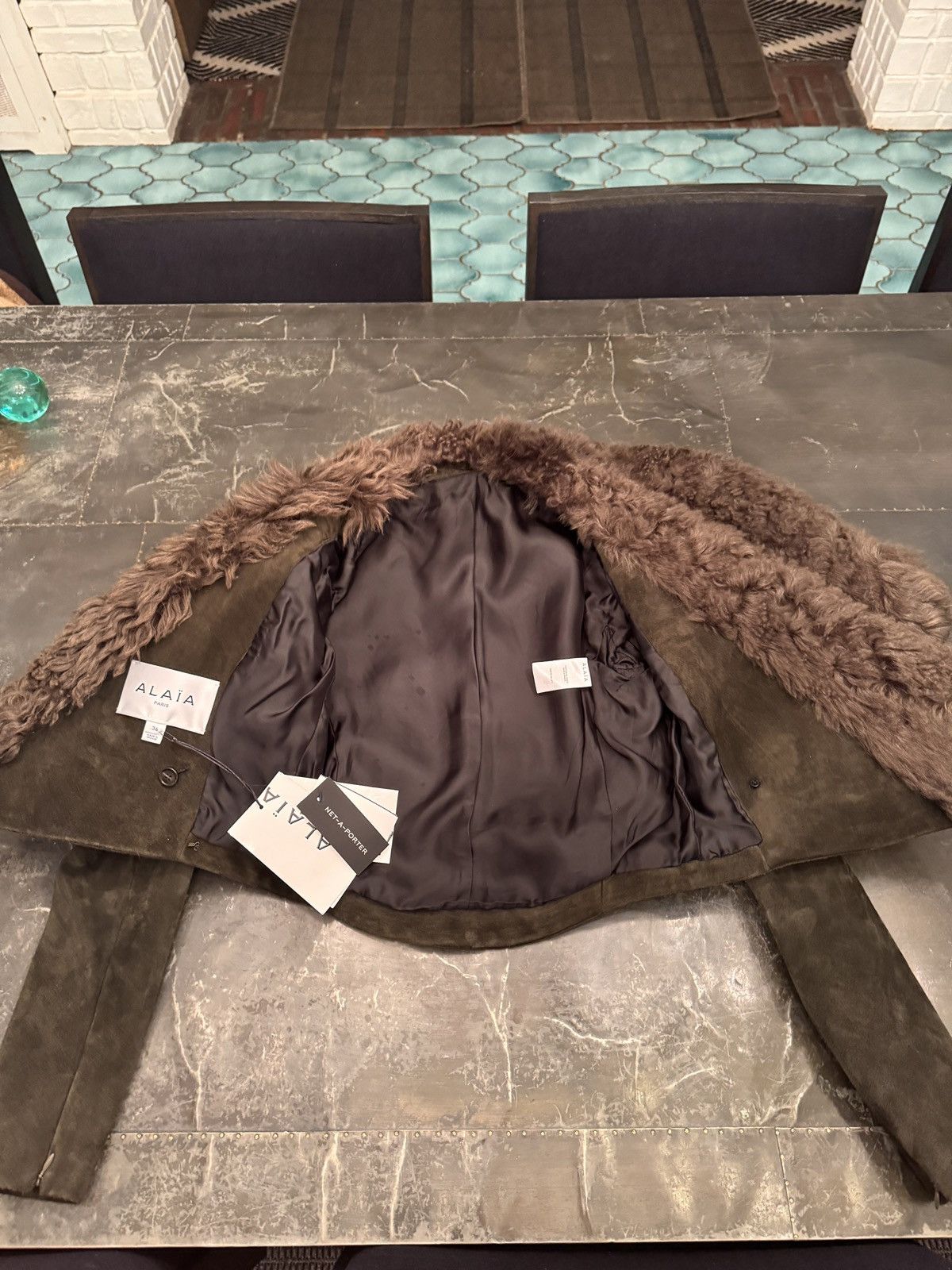 Alaia Alaia Shearling Suede Jacket Size XS / US 0-2 / IT 36-38 - 2 Thumbnail
