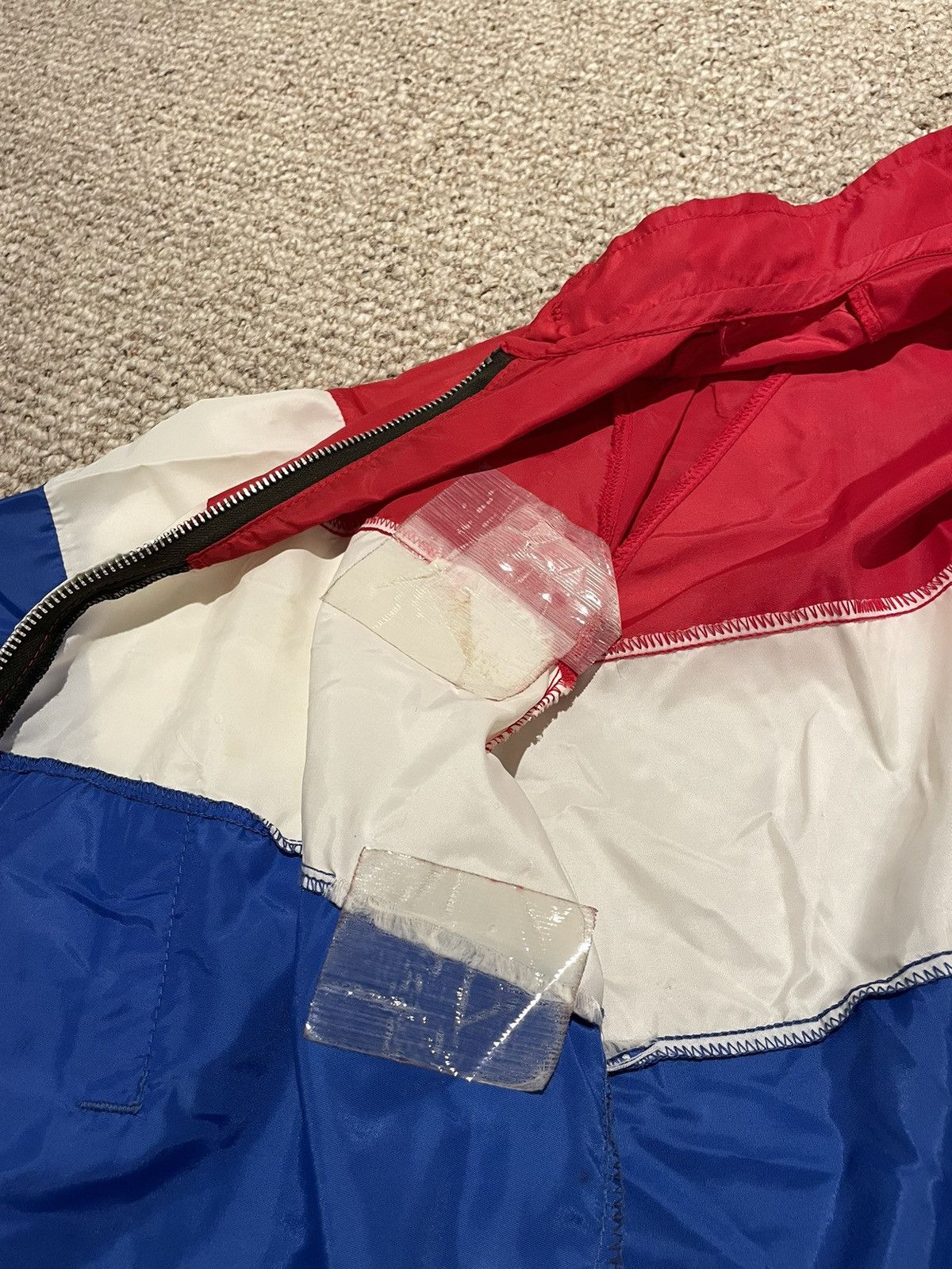 Vintage Vintage Alfa Romeo Windbreaker Size US L / EU 52-54 / 3 - 7 Thumbnail
