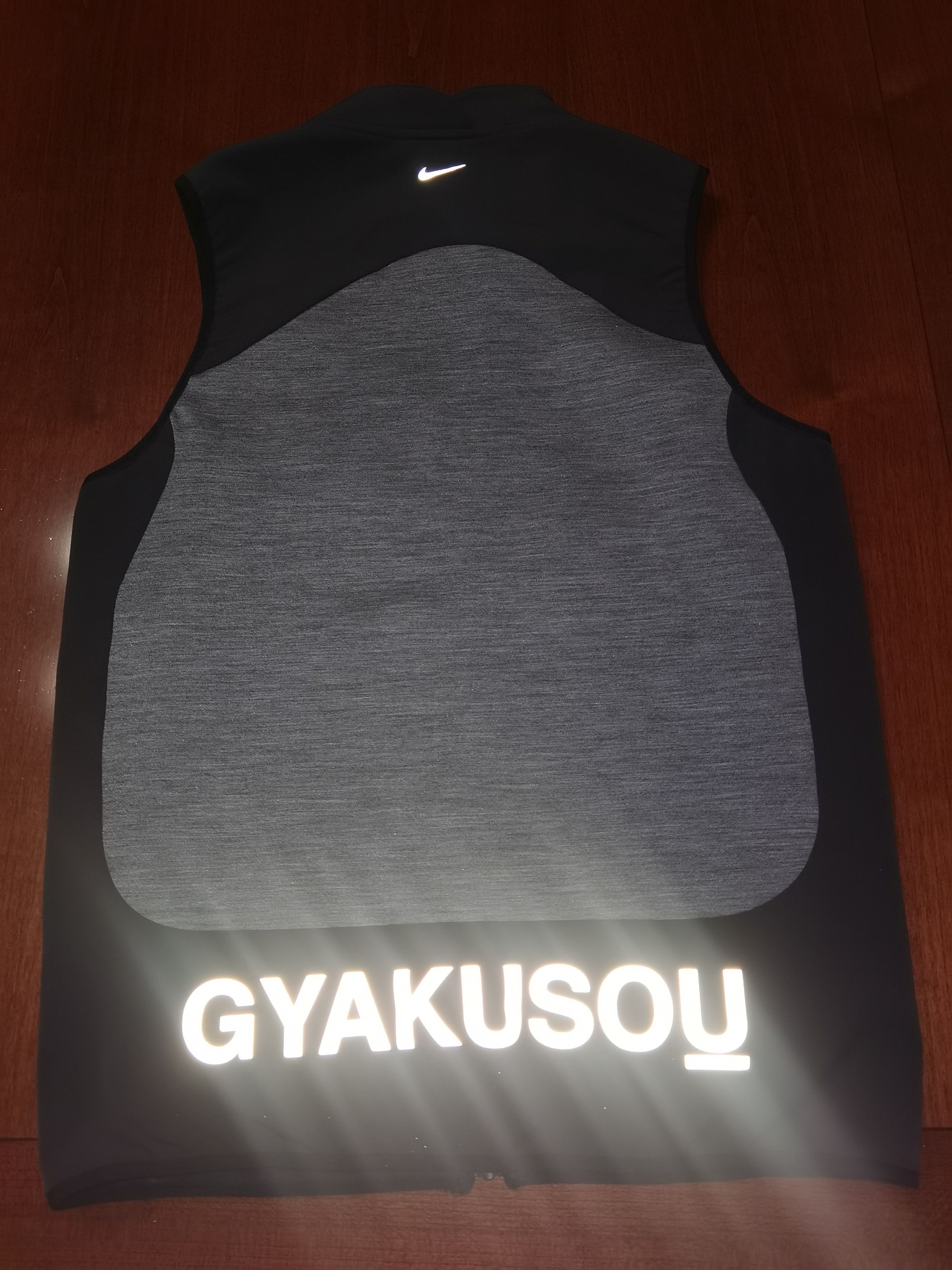 Gyakusou × Nike Nike Gyakusou Spacer Mesh Thermo Top Vest Medium 658479-400 Size US M / EU 48-50 / 2 - 17 Thumbnail