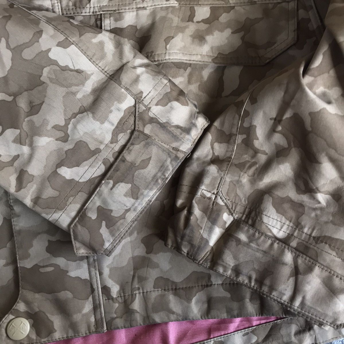 Japanese Brand × White Mountaineering White Mountaineering mountain Parka Camo Jacket AW2009 Size US S / EU 44-46 / 1 - 4 Thumbnail