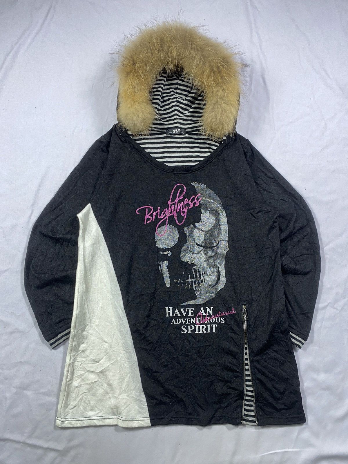 If Six Was Nine JAPANESE PLG FUR HOODIE POEM GOTHIC PUNK LGB STYLE Size US L / EU 52-54 / 3 - 1 Thumbnail