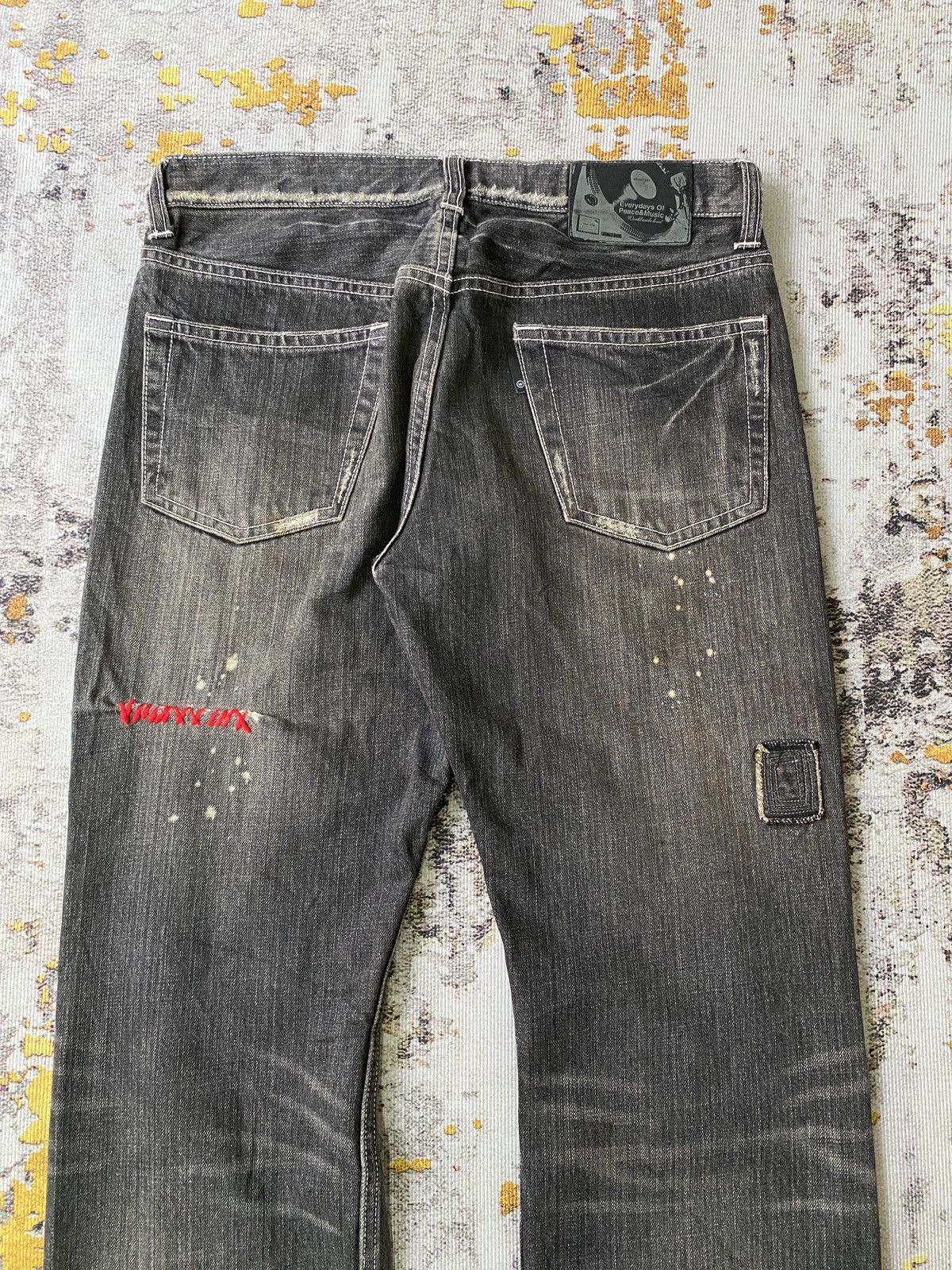 Undercover World Wide Love Japan Distressed Red Yarn Undercover Style Size US 30 / EU 46 - 10 Thumbnail