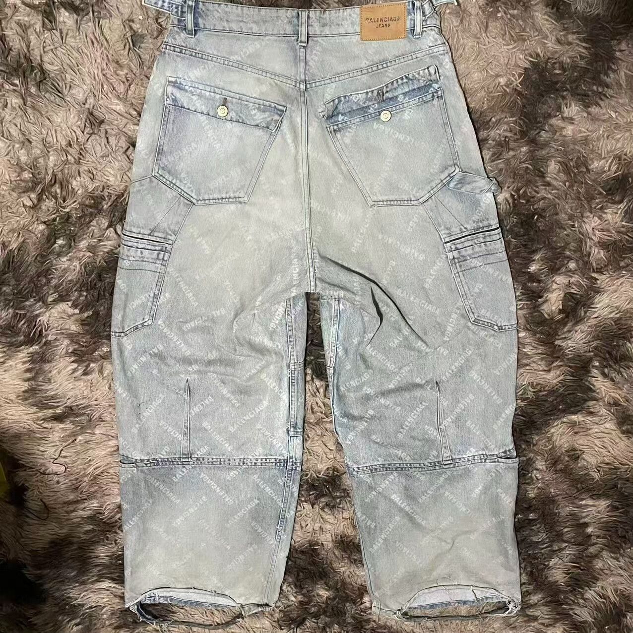 Balenciaga Balenciaga Cargo Pants with Logo Design Size US 32 / EU 48 - 2 Thumbnail