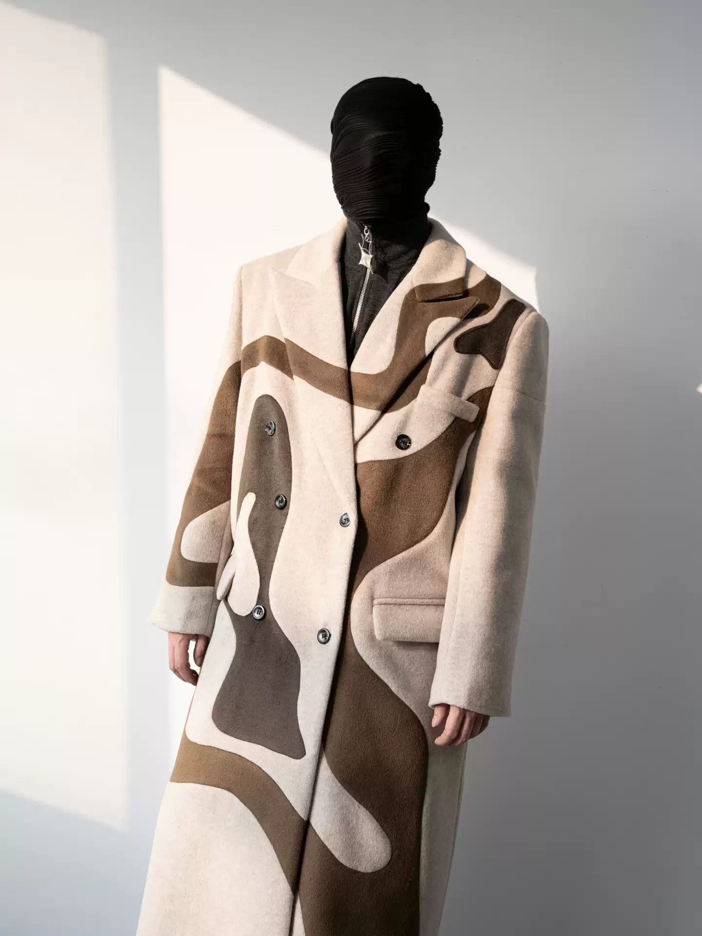 Other Men’s Geometric design coat Size US M / EU 48-50 / 2 - 2 Thumbnail