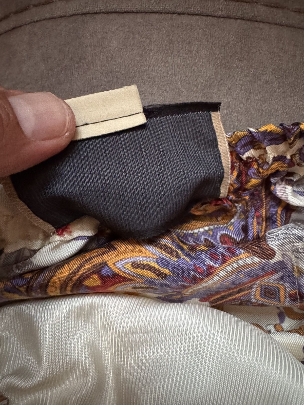 Gucci GUCCI silk shorts REAL SIZES IN PHOTOS BY TAPE MEASURE Size US 30 / EU 46 - 8 Thumbnail