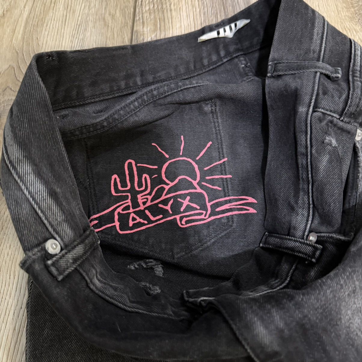 Alyx Alyx Studio Zip Back Distressed Jeans Size US 30 / EU 46 - 11 Thumbnail
