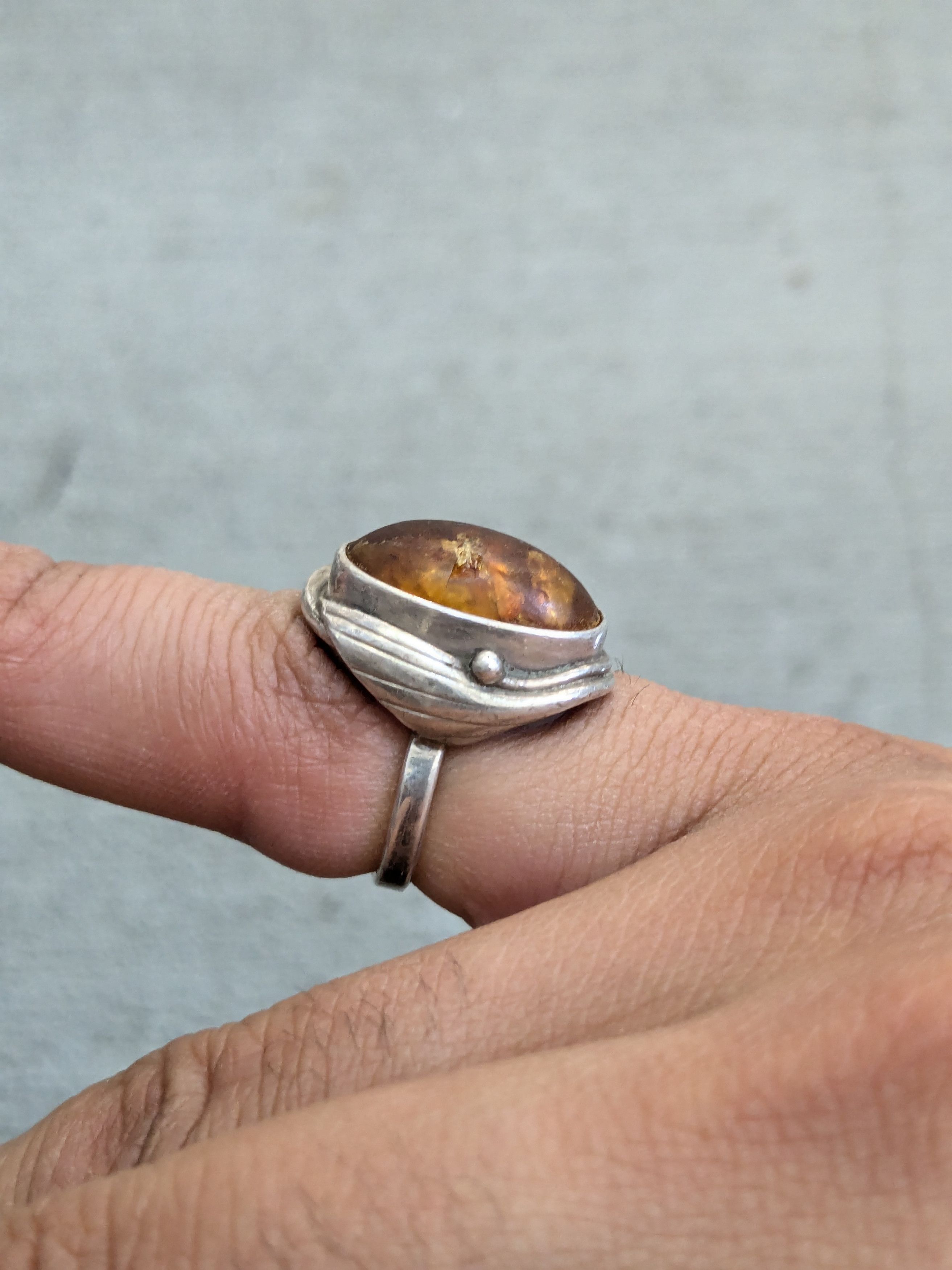Jewelry Vintage Sterling Silver Ring Amber Oval Baltic Leaf 5 Size ONE SIZE - 12 Thumbnail