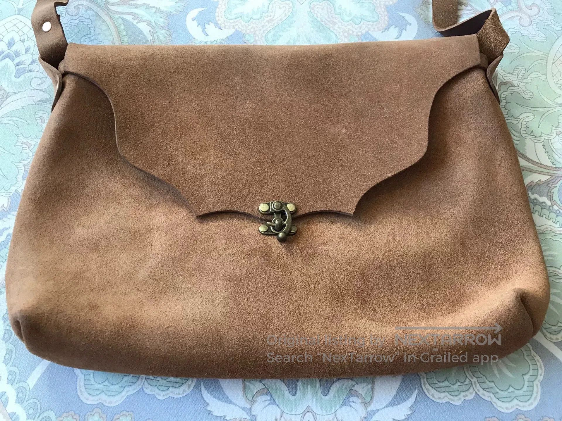 Horween Leather Fernand Leather Vintage Western Crossbody Bag. Size ONE SIZE - 3 Thumbnail