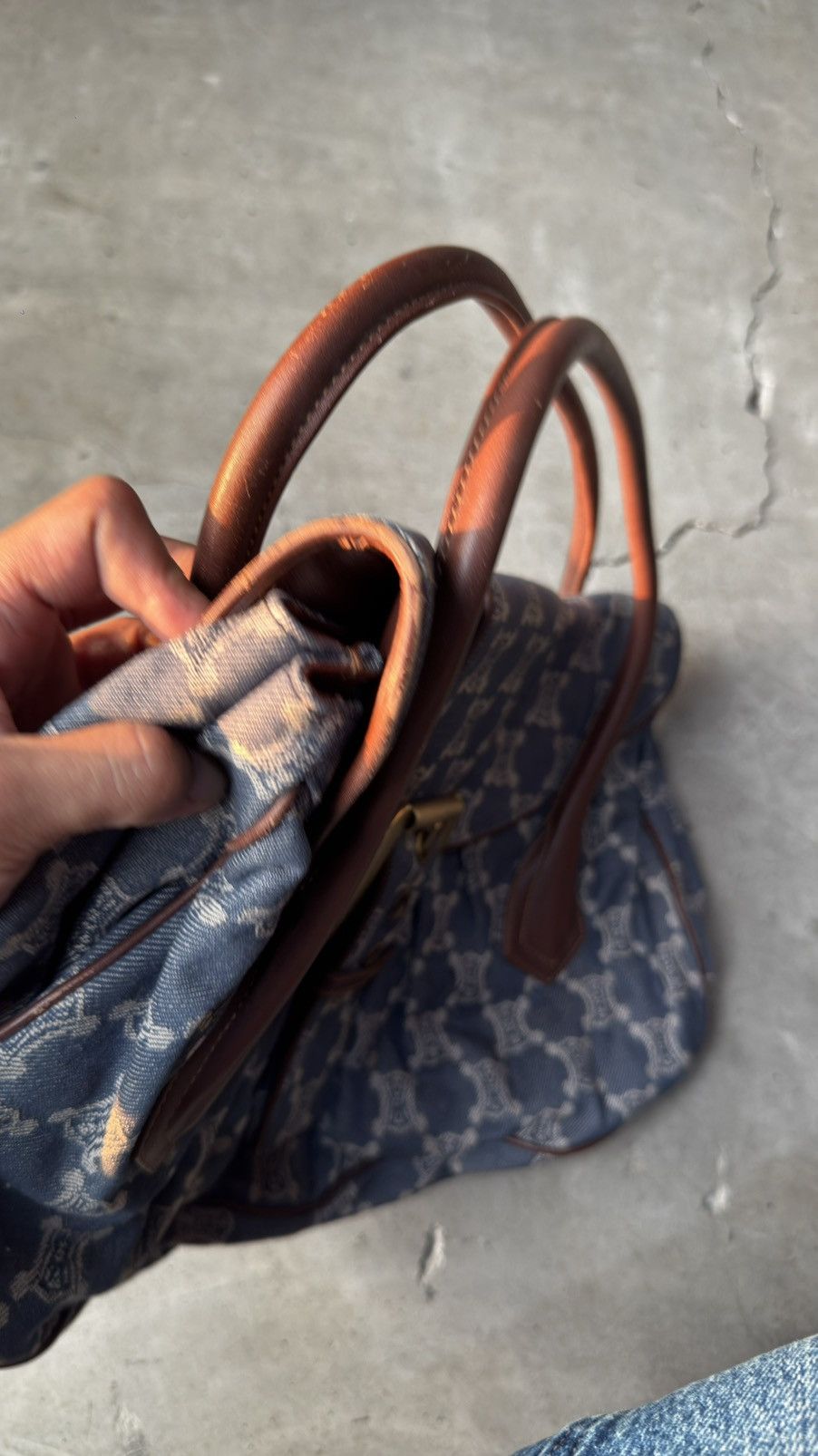 Celine CELINE Paris Macadam Flap Denim Handbag Indigo Vintage Size ONE SIZE - 6 Thumbnail