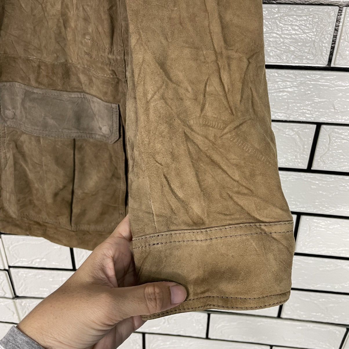 Corneliani Corneliani Multipocket Suede Leather Jacket Made In Italy Size US M / EU 48-50 / 2 - 13 Thumbnail