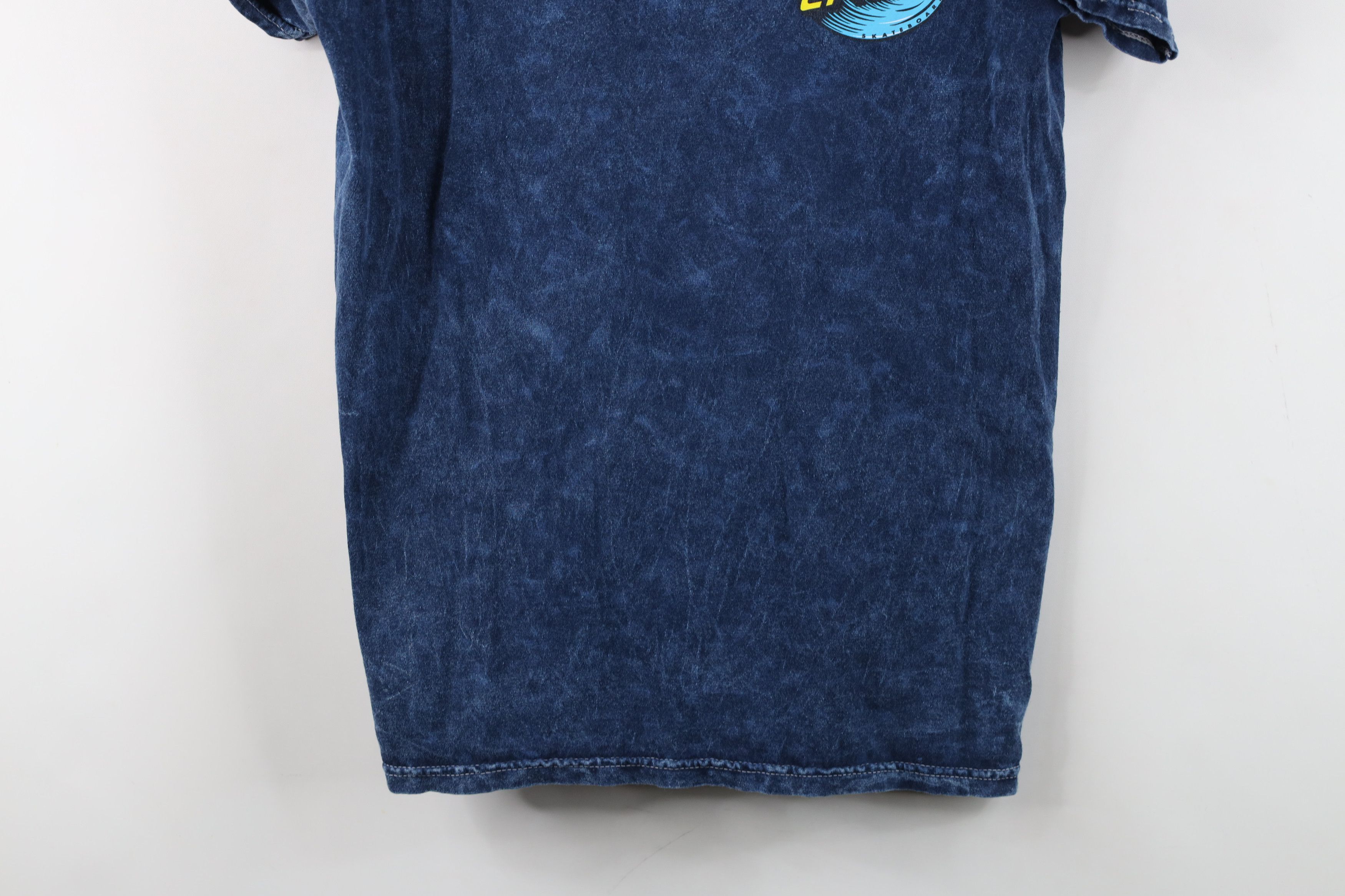 Santa Cruz Skateboards Vintage Y2K Santa Cruz Skateboards Acid Wash Surfing T-Shirt Size US S / EU 44-46 / 1 - 3 Thumbnail