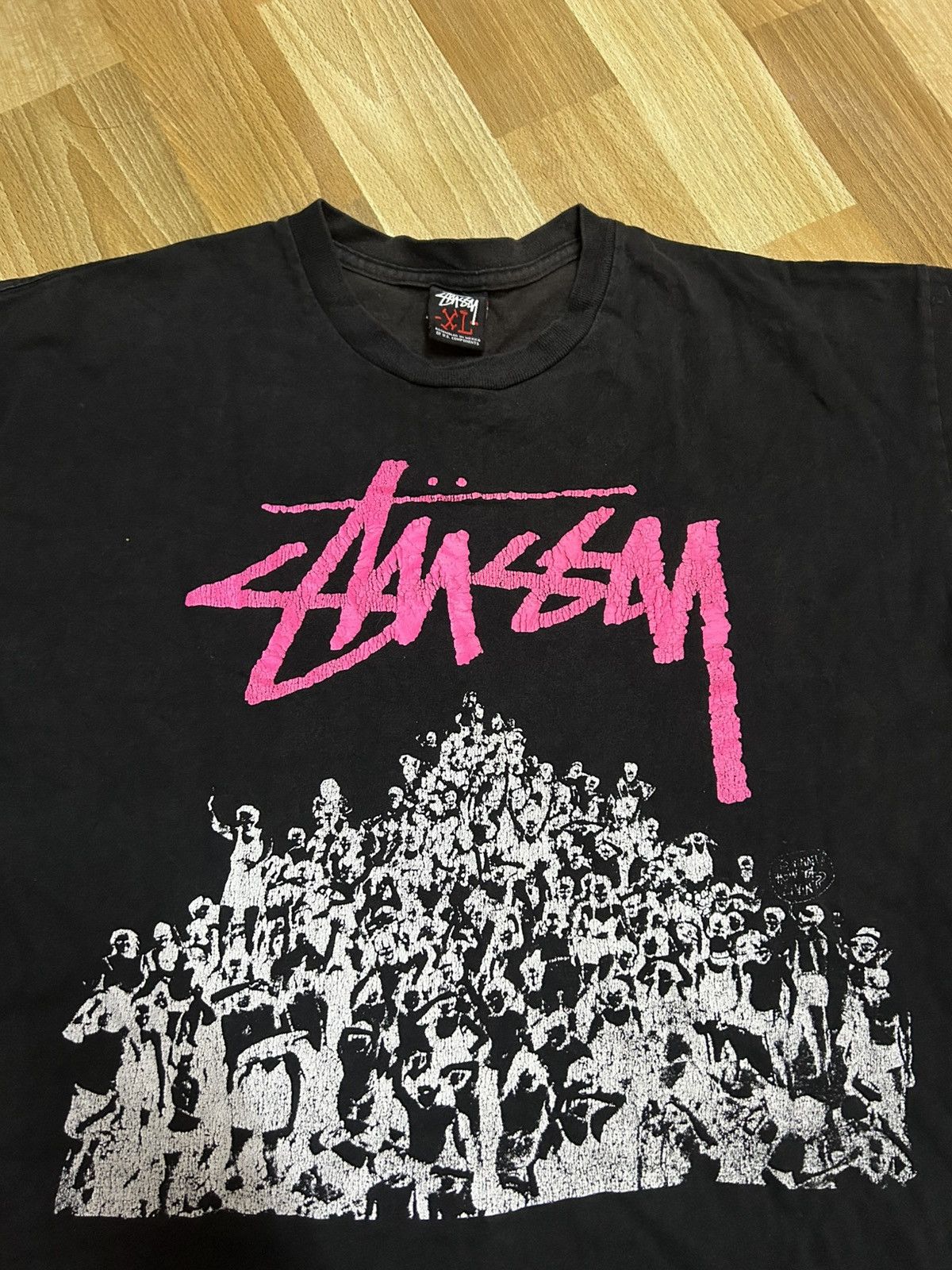 Stussy 💥 STUSSY BEACH MOB PHOTO TEE Size US XL / EU 56 / 4 - 2 Thumbnail