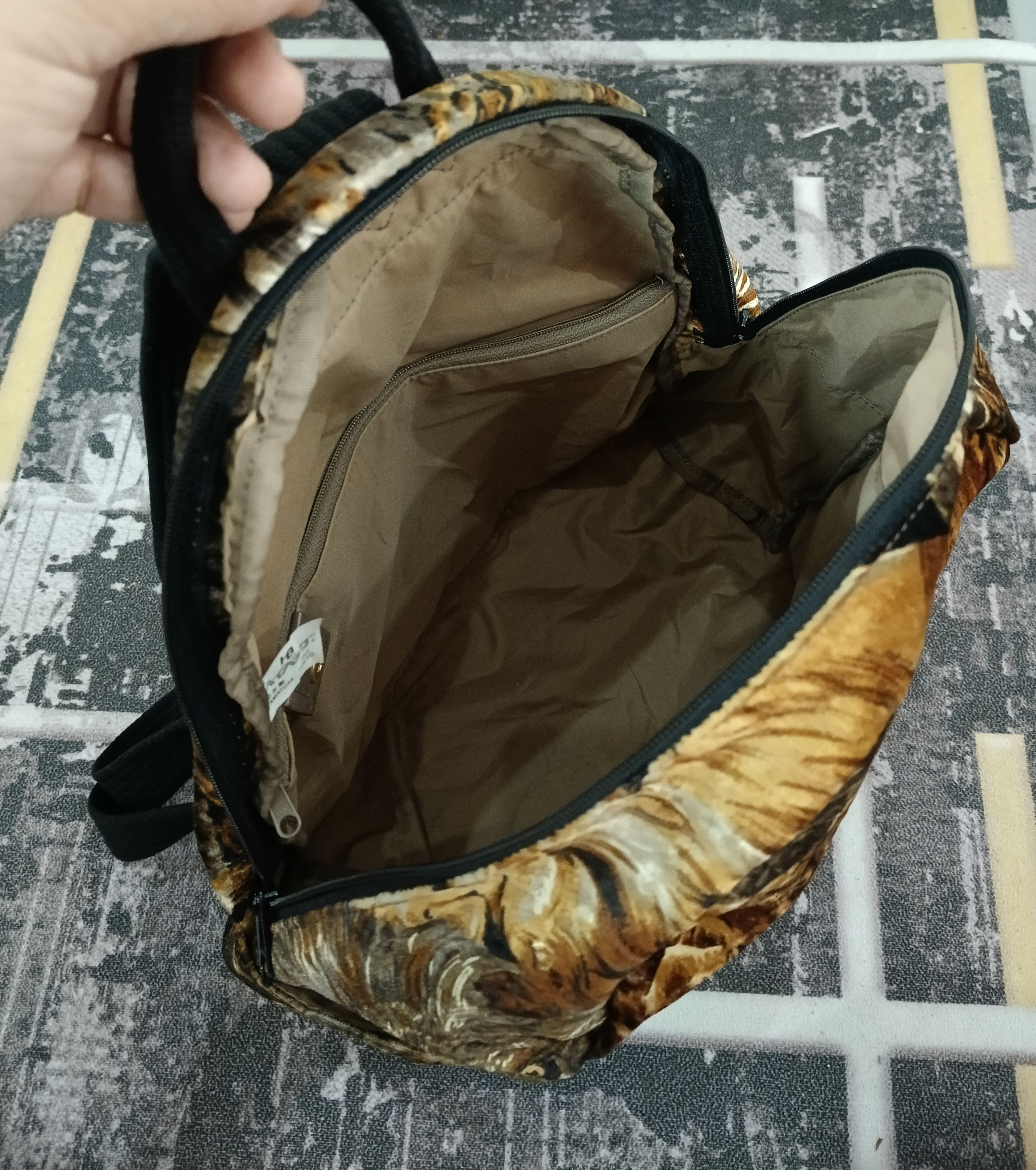 Designer OG🔥GRAIL YAMATOYA VELVET FULLPRINT BAGPACK Size ONE SIZE - 3 Thumbnail