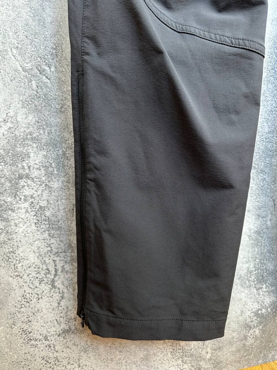 Mountain Equipment Mountain Equipment Ibes Pants Dark Gray Trousers Softshell Size US 36 / EU 52 - 8 Thumbnail