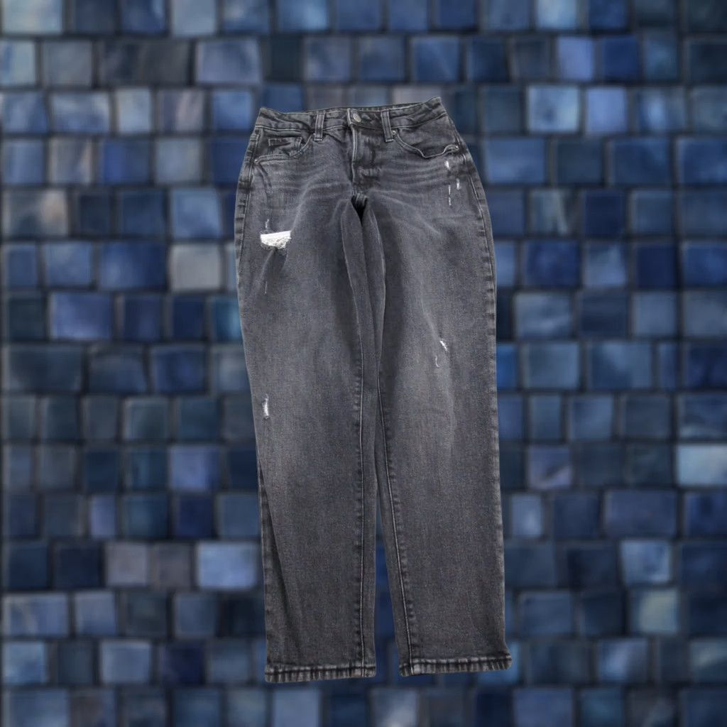 Old Navy Old Navy OG Curvy High Rise Straight Leg Black Denim Jeans Size 2 Distressed Size 26" / US 2 / IT 38 - 1 Thumbnail