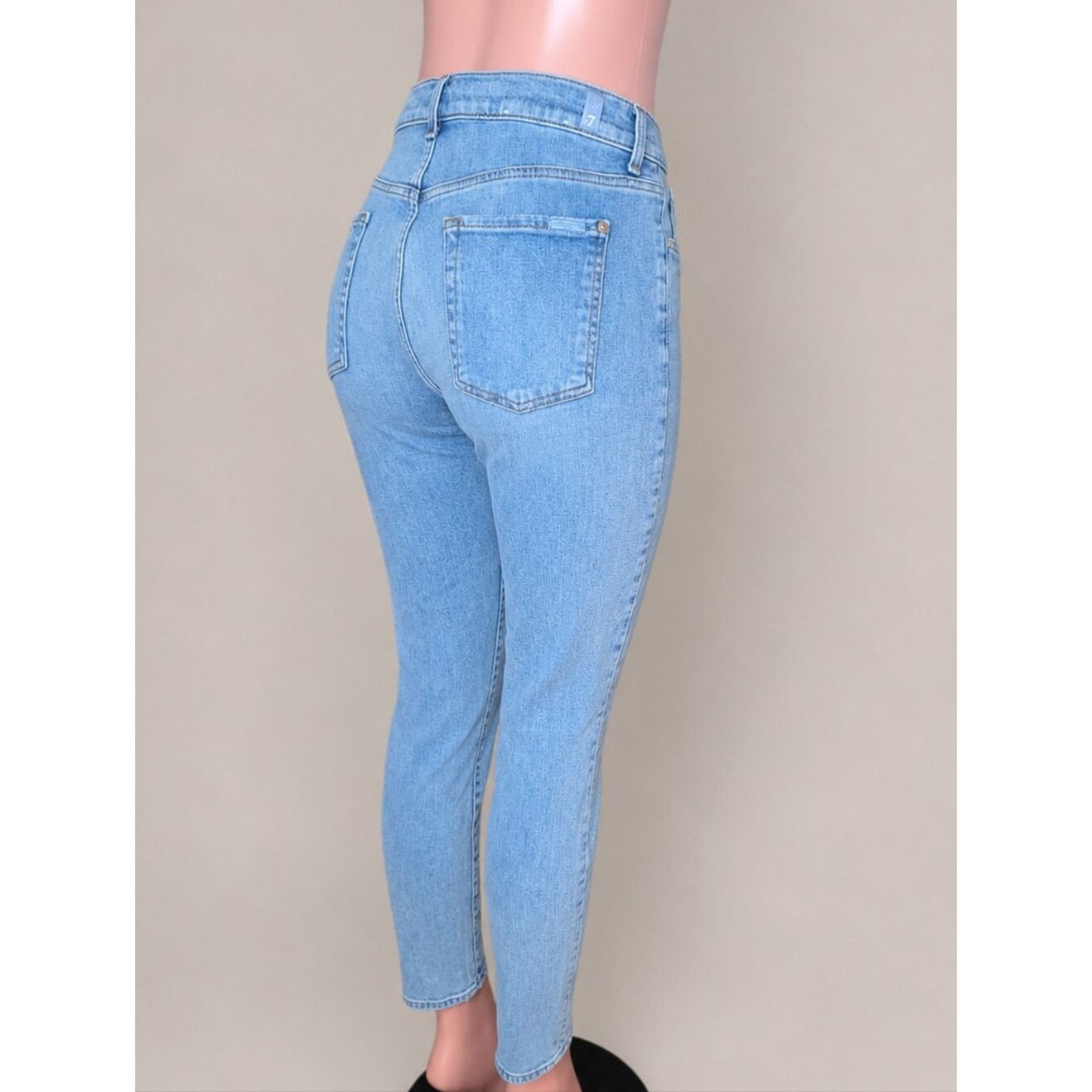 7 For All Mankind NWOT 7 For All Mankind The High Waist Ankle Skinny Jeans 30 Size 30" / US 8 / IT 44 - 1 Thumbnail