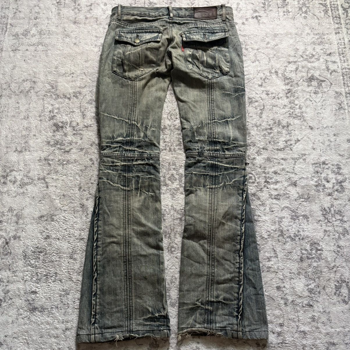 Tornado Mart Tornado Mart Buttoned Studded Flared Denim Jeans Blue | S Size US 30 / EU 46 - 8 Thumbnail