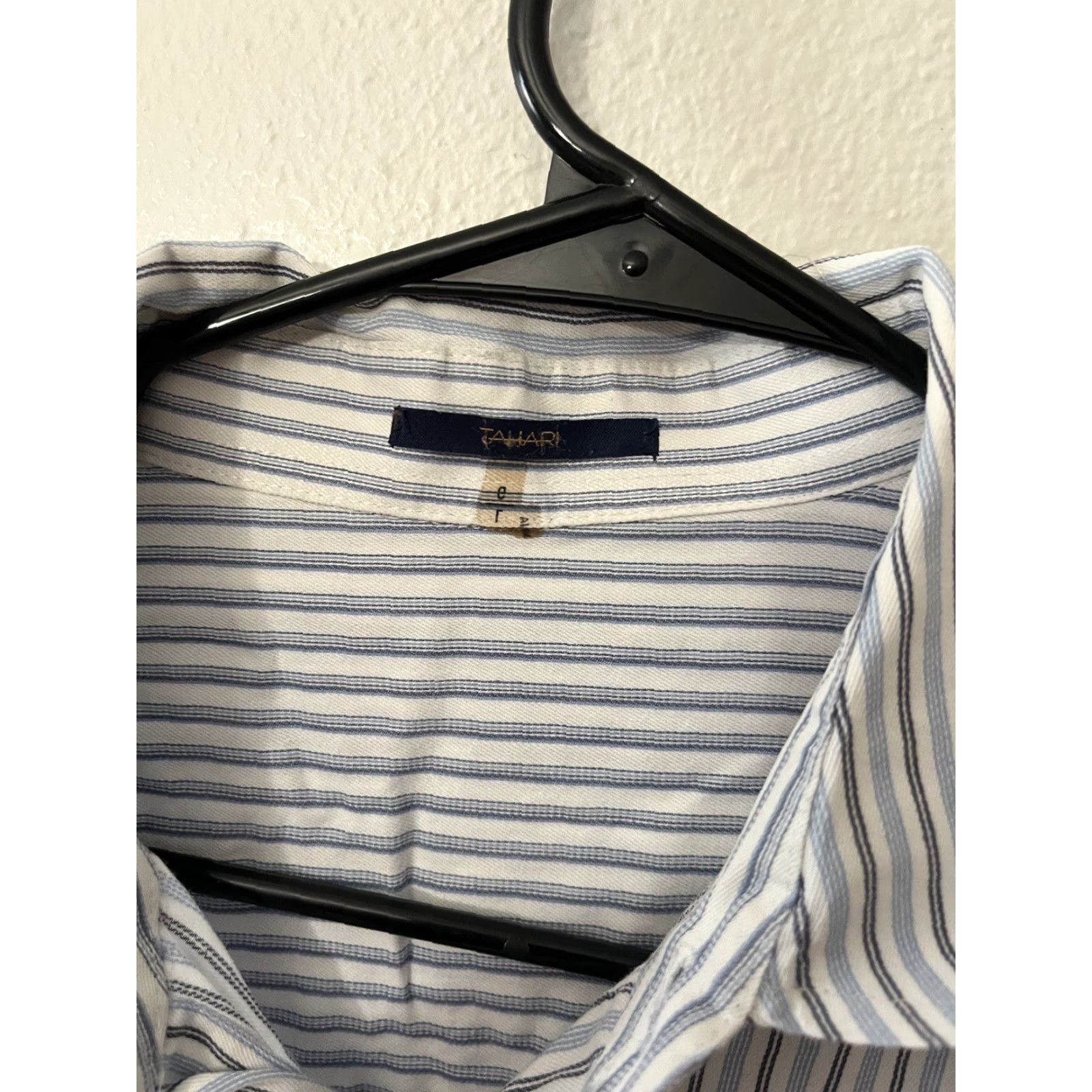 Vintage VINTAGE Tahari Women’s Button-Up Shirt Long Sleeve Collared Cotton Stripe Size L Blue Classic Size L / US 10 / IT 46 - 2 Thumbnail