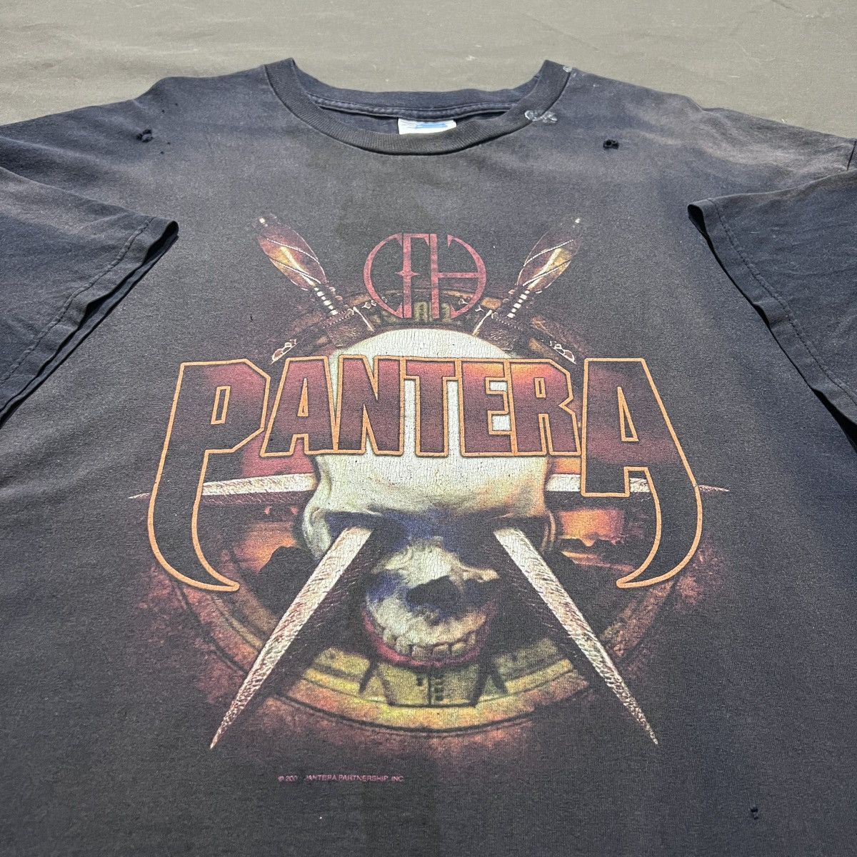 Band Tees Vintage Y2K Pantera Thrashed Faded Tee 2XL Groove metal Size US XXL / EU 58 / 5 - 5 Thumbnail