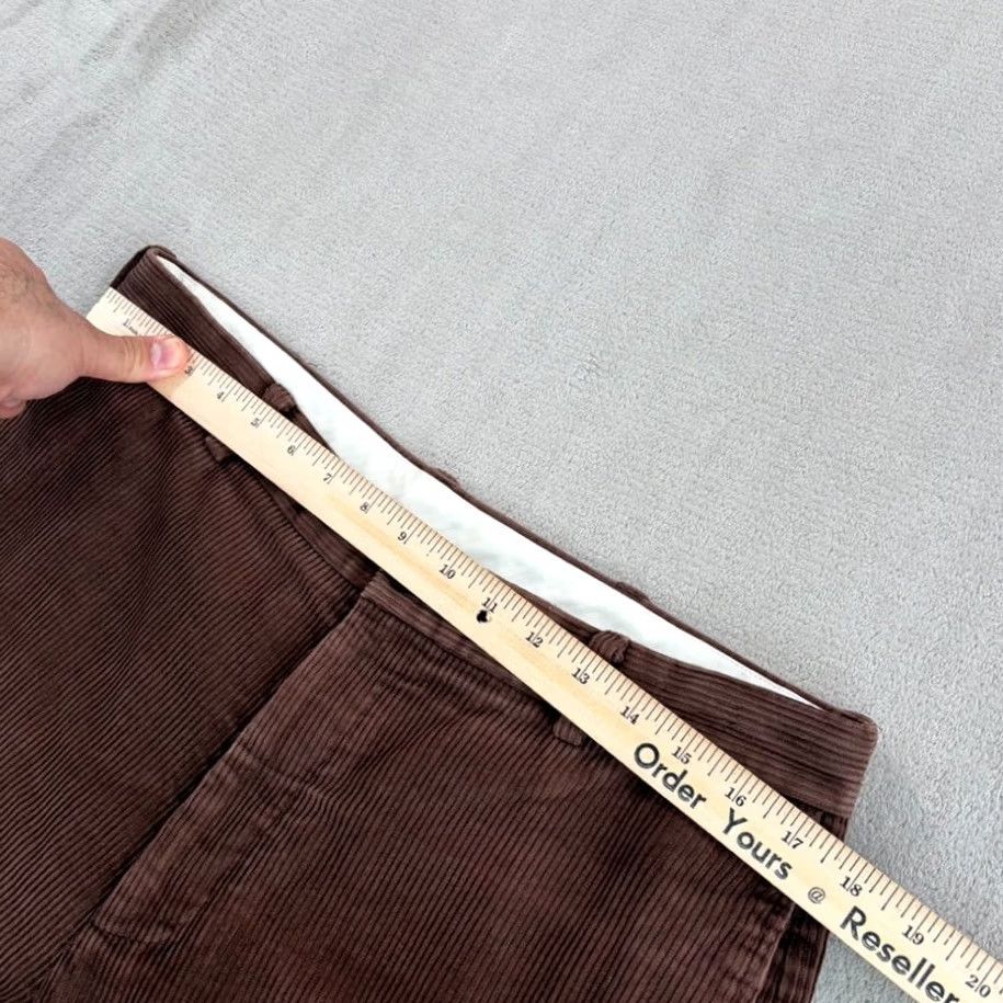 Brooks Brothers VINTAGE Brooks Brothers Dress Pants Corduroy 35x30 Brown Old Money Luxury Baggy Dress Pants Mens Brown 35x30 Corduroy Straight Leg Baggy Wool? Size US 35 - 4 Thumbnail