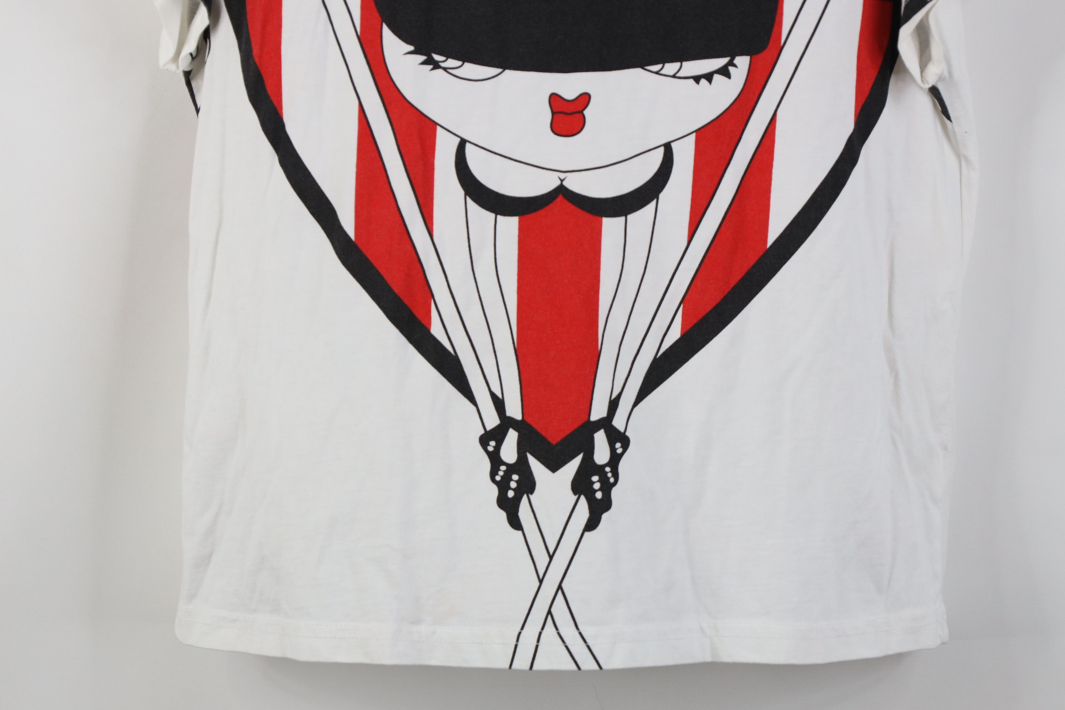 Moschino Moschino Couture Racing Flag Heart Pinup Girl T-Shirt Size M / US 6-8 / IT 42-44 - 3 Thumbnail