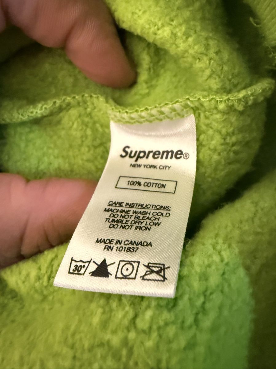 Supreme SUPREME CUTOUT BOX LOGO CREWNECK SWEATSHIRT LIME SS20 Medium Size US M / EU 48-50 / 2 - 11 Thumbnail