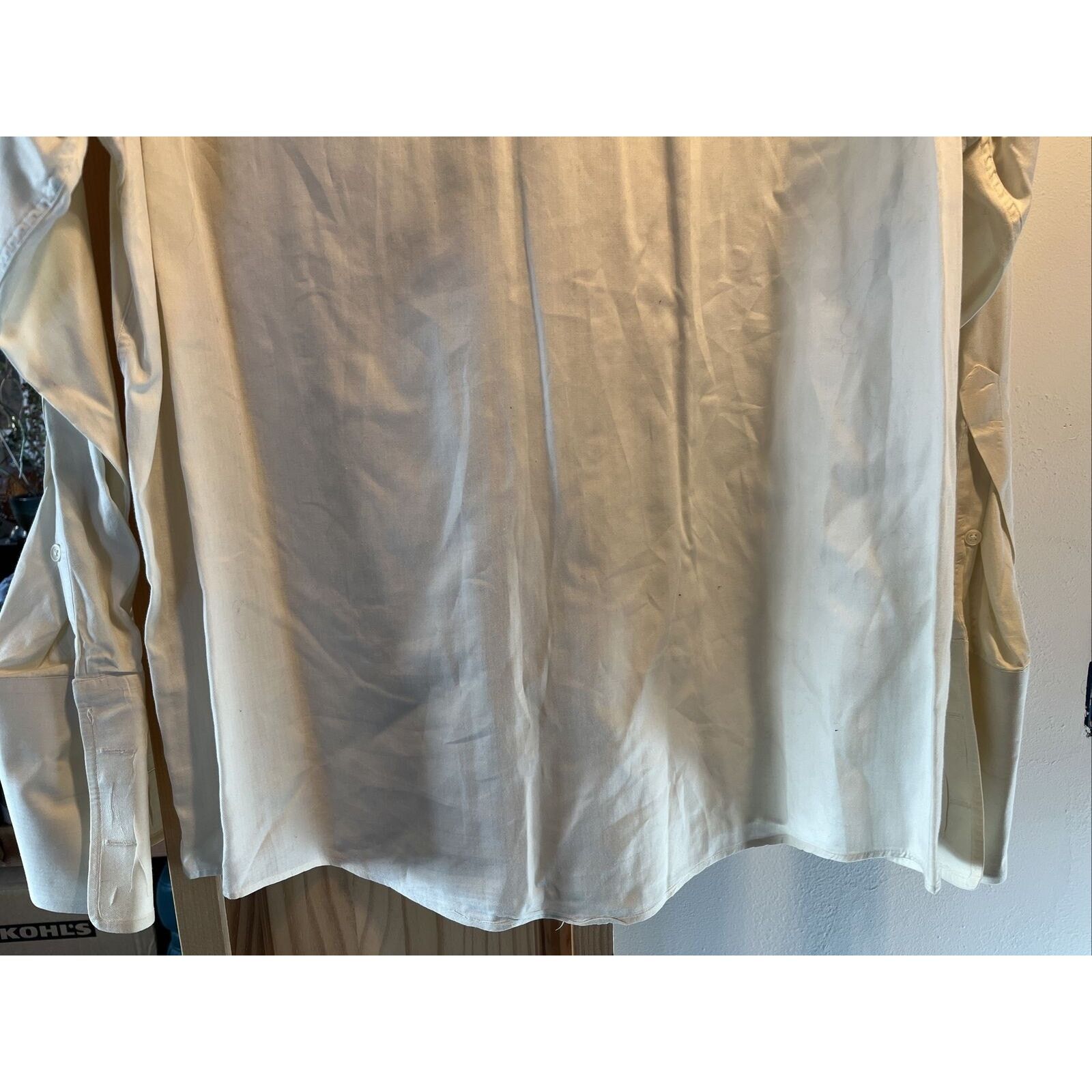Burberry Burberry’s Men’s White 16.5 34 white LS button cotton shirt Size US XL / EU 56 / 4 - 13 Thumbnail