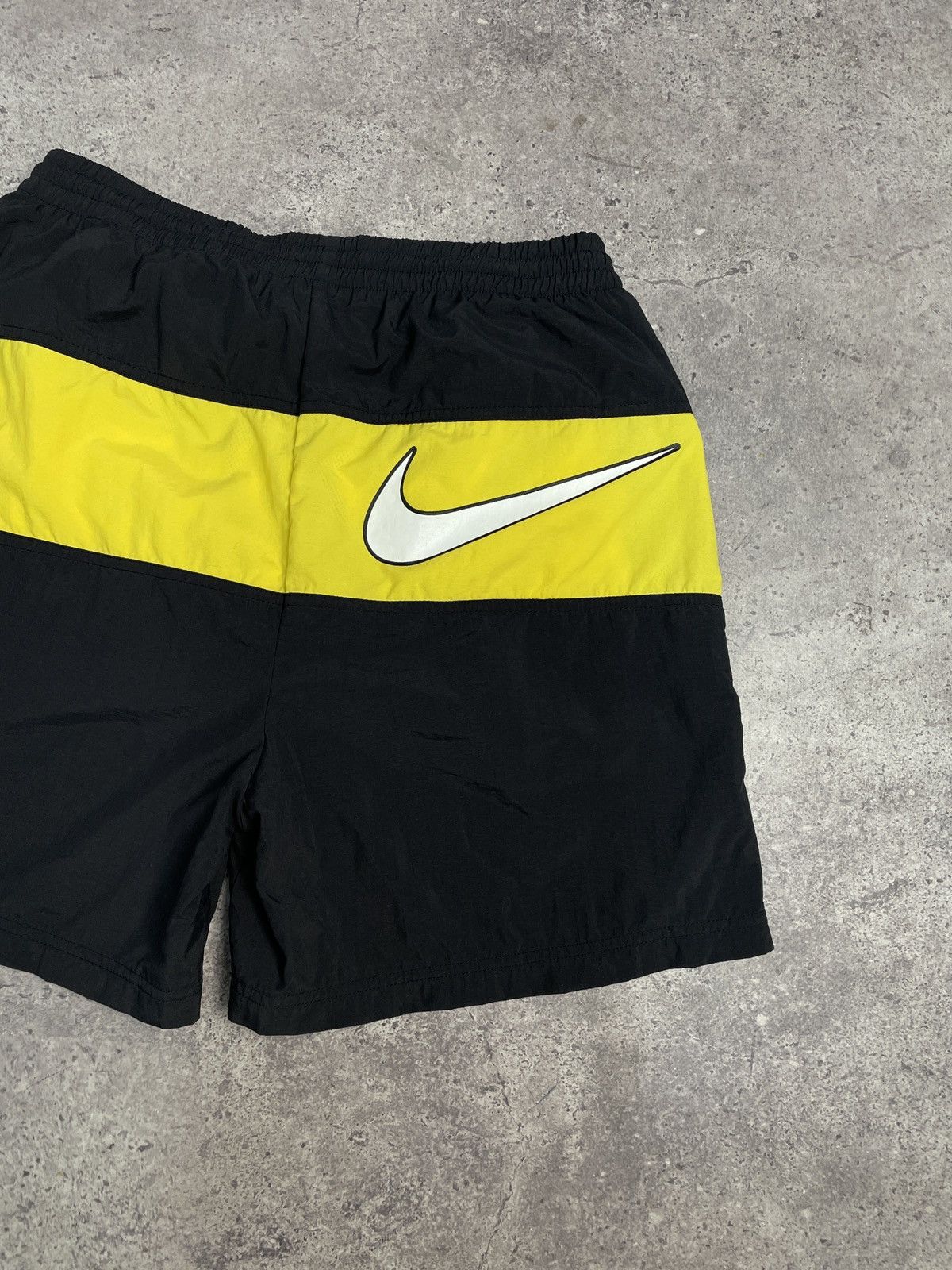 Nike × Vintage Vintage Nike Shorts Big Swoosh Logo Y2K Style Size US 32 / EU 48 - 4 Thumbnail