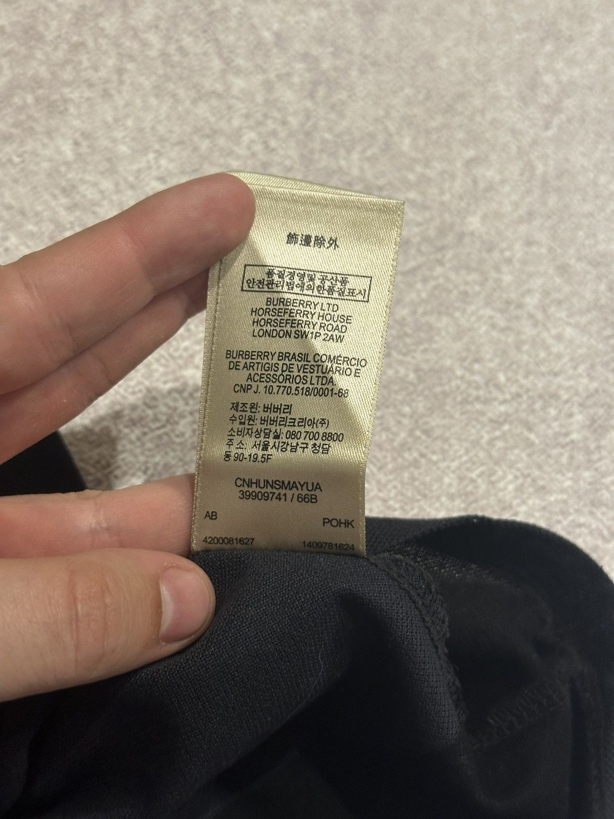 Burberry Burberry London Basic T Shirt Size US M / EU 48-50 / 2 - 7 Thumbnail