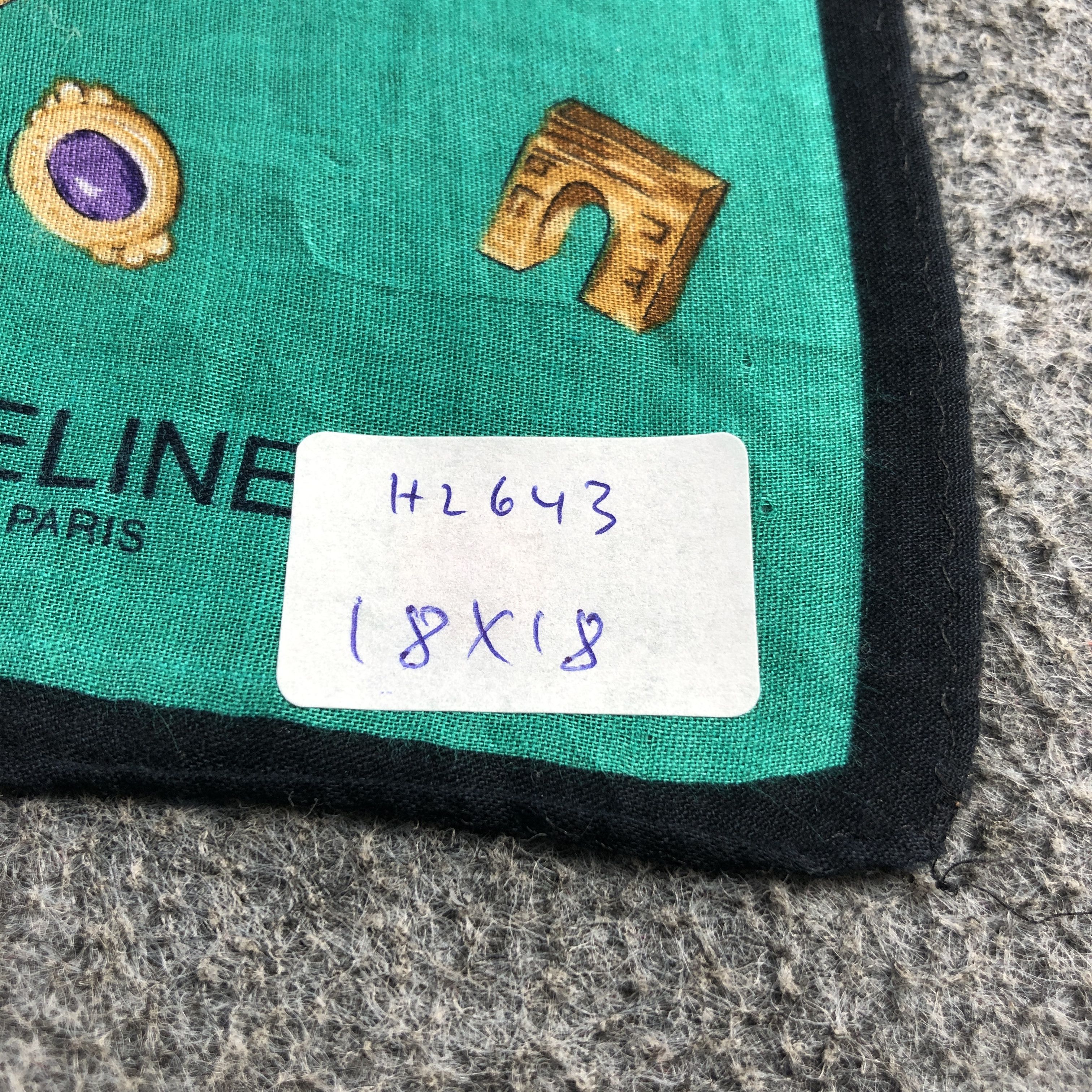 Celine Celine Luxury Handkerchief Neckerchief Bandana H2643 Size ONE SIZE - 7 Thumbnail