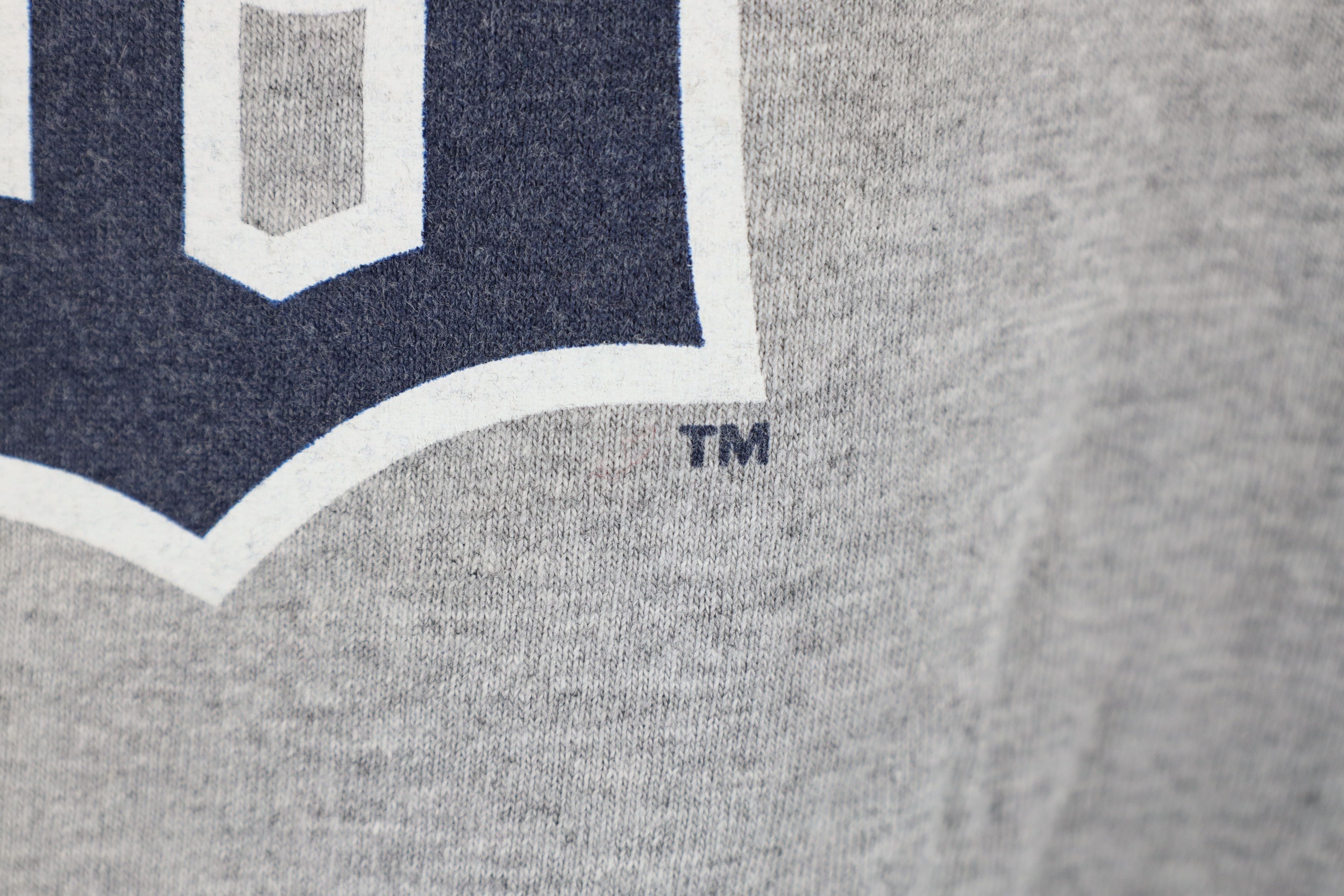 Vintage Vintage Old English D Detroit Tigers Baseball T-Shirt Gray Size US XL / EU 56 / 4 - 5 Thumbnail