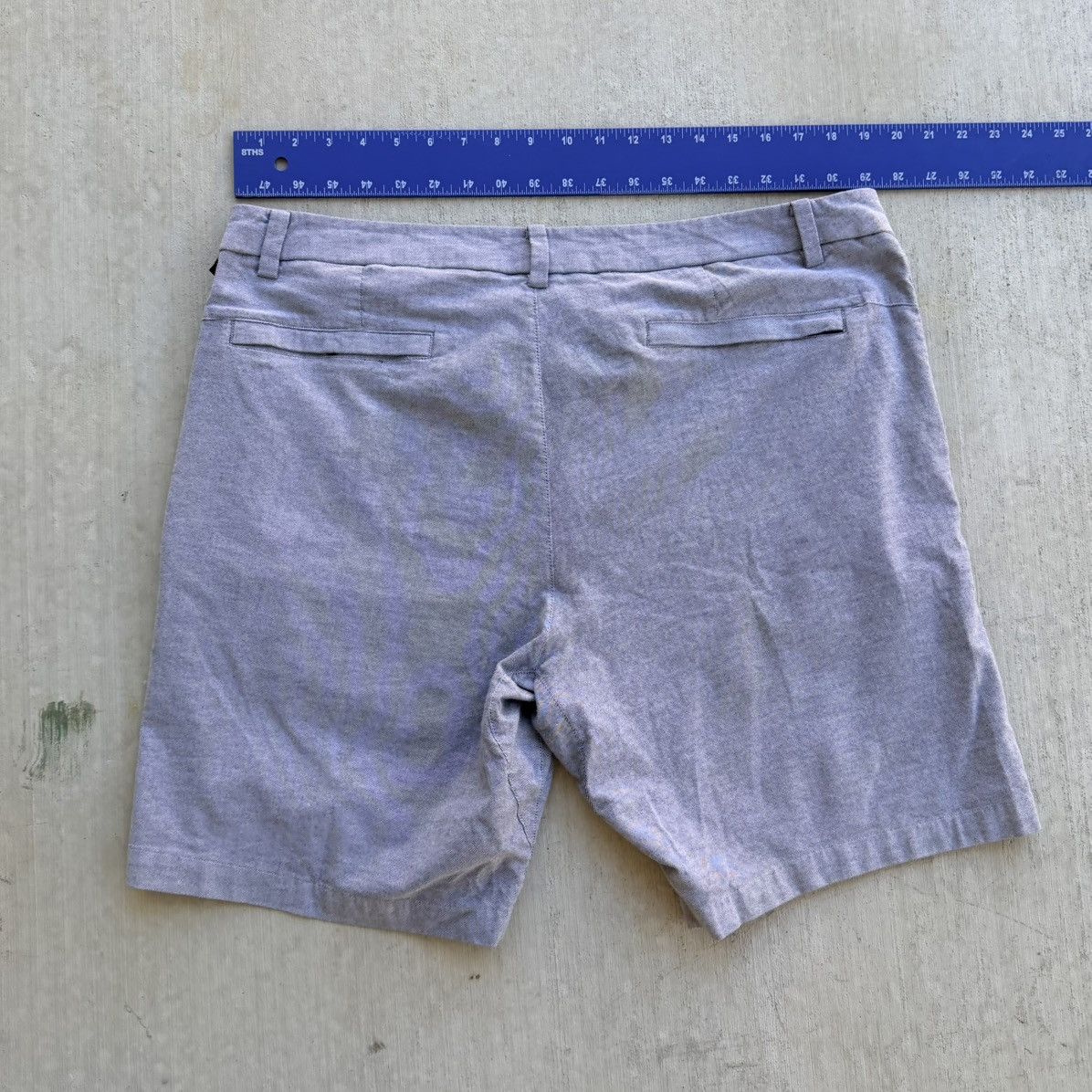 Lululemon Lululemon Commission Shorts Men Size 38 Gray Golf Active Size US 38 / EU 54 - 6 Thumbnail