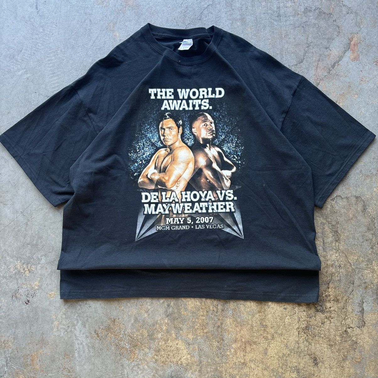 Vintage Vintage Oscar De La Hoya vs Floyd Mayweather Tee Size US XXL / EU 58 / 5 - 1 Thumbnail
