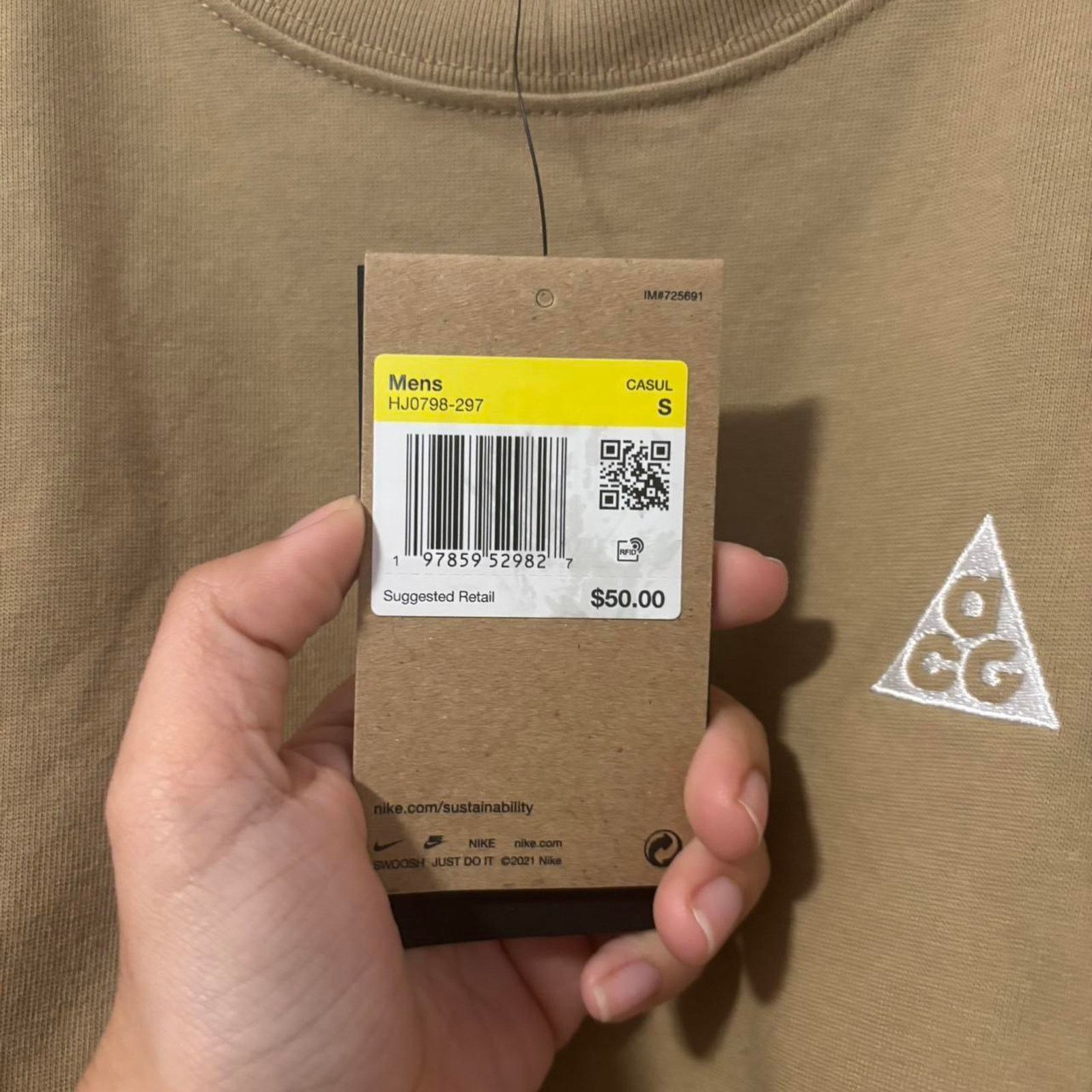Nike ACG Nike acg tan loose fit Size US S / EU 44-46 / 1 - 5 Thumbnail