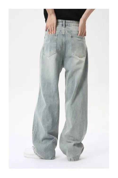 Other Washed light blue straight-leg loose-fitting jeans Size US 32 / EU 48 - 5 Thumbnail
