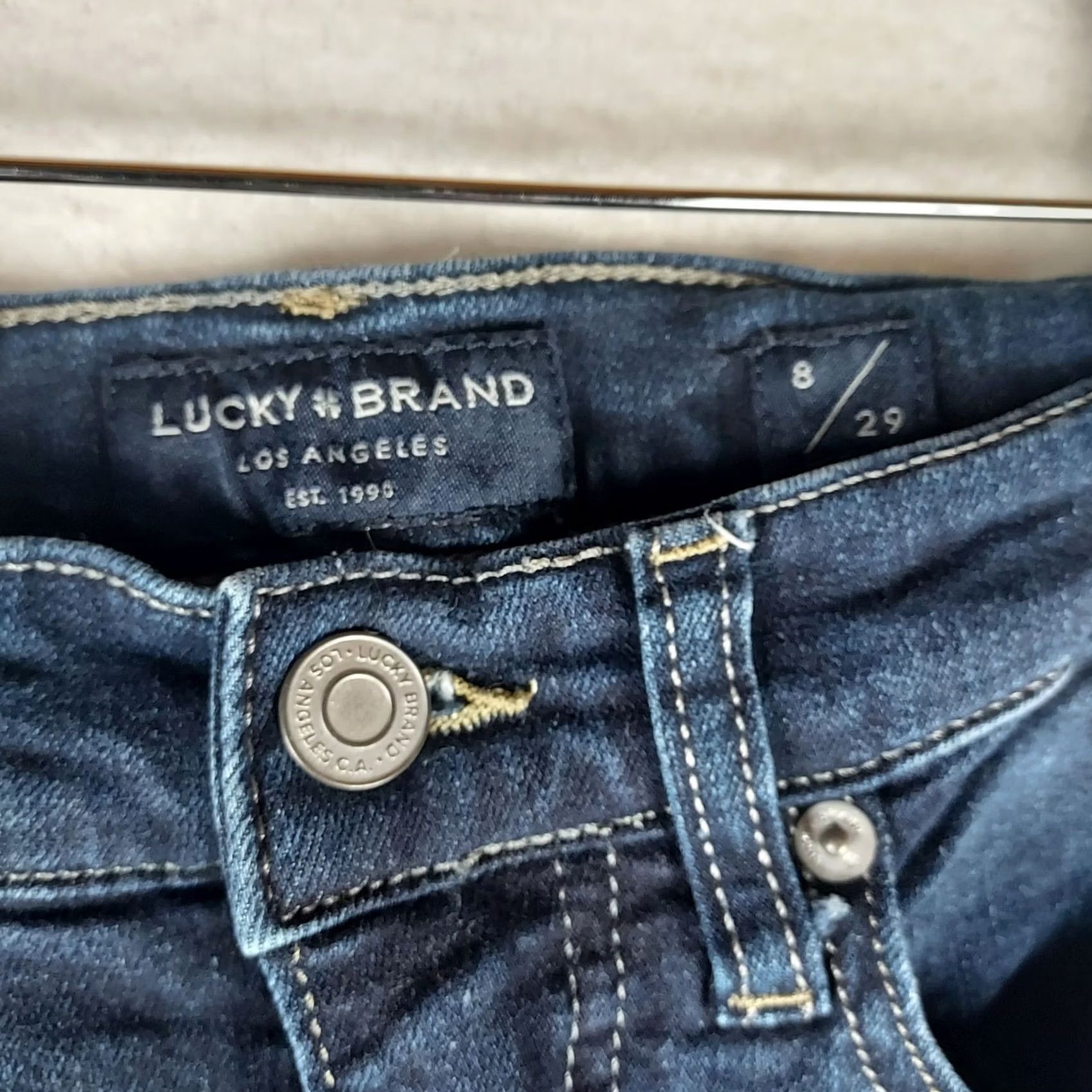 Lucky Brand Lucky Brand Stevie High Rise Flare Jeans Women 8 Dark Wash Denim Blue Bohemian 5-Pocket Zipper Regular Size 8 Jeans Mens? Size 30" / US 8 / IT 44 - 4 Thumbnail