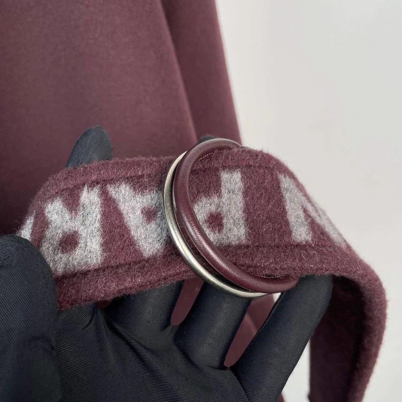 Louis Vuitton Louis Vuitton Burgundy medium length coat with full print Size XS / US 0-2 / IT 36-38 - 5 Thumbnail