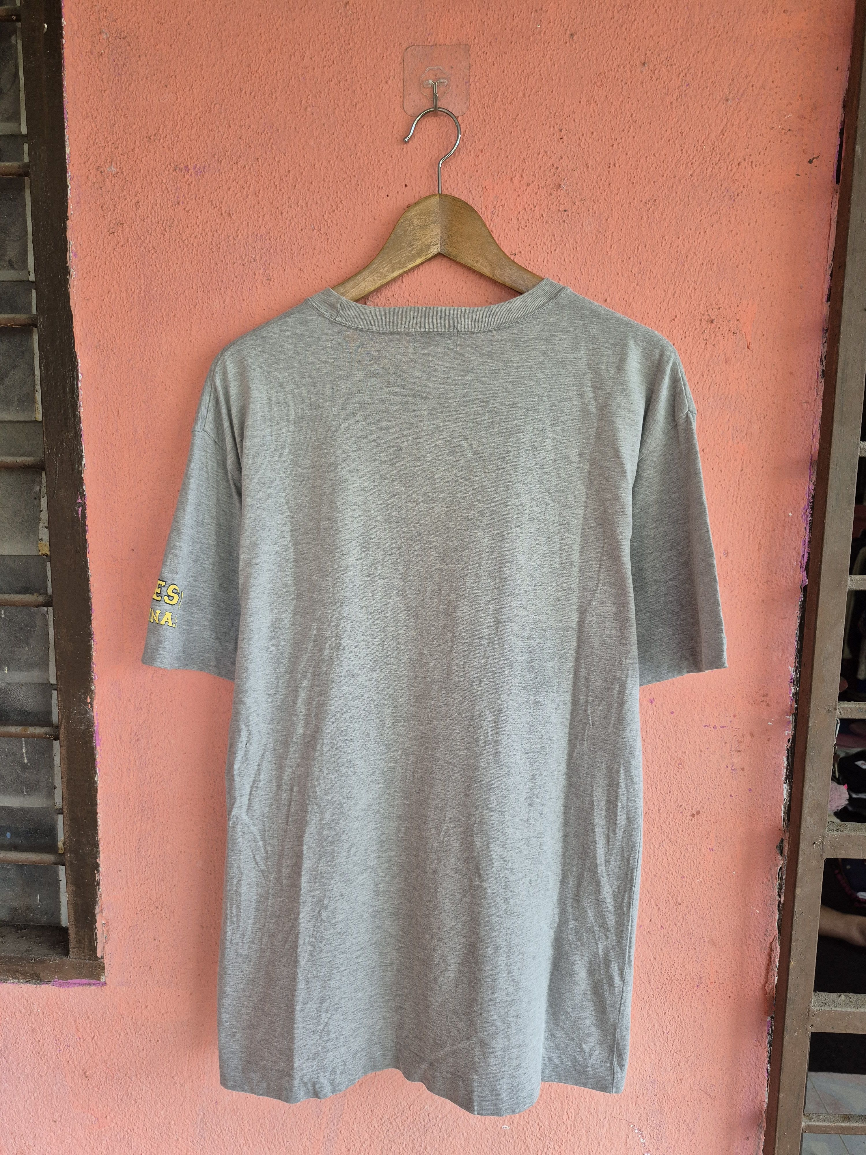 Vintage 🔥 Vintage Guess Jeans USA Spellout Tee Japan Size US M / EU 48-50 / 2 - 7 Thumbnail