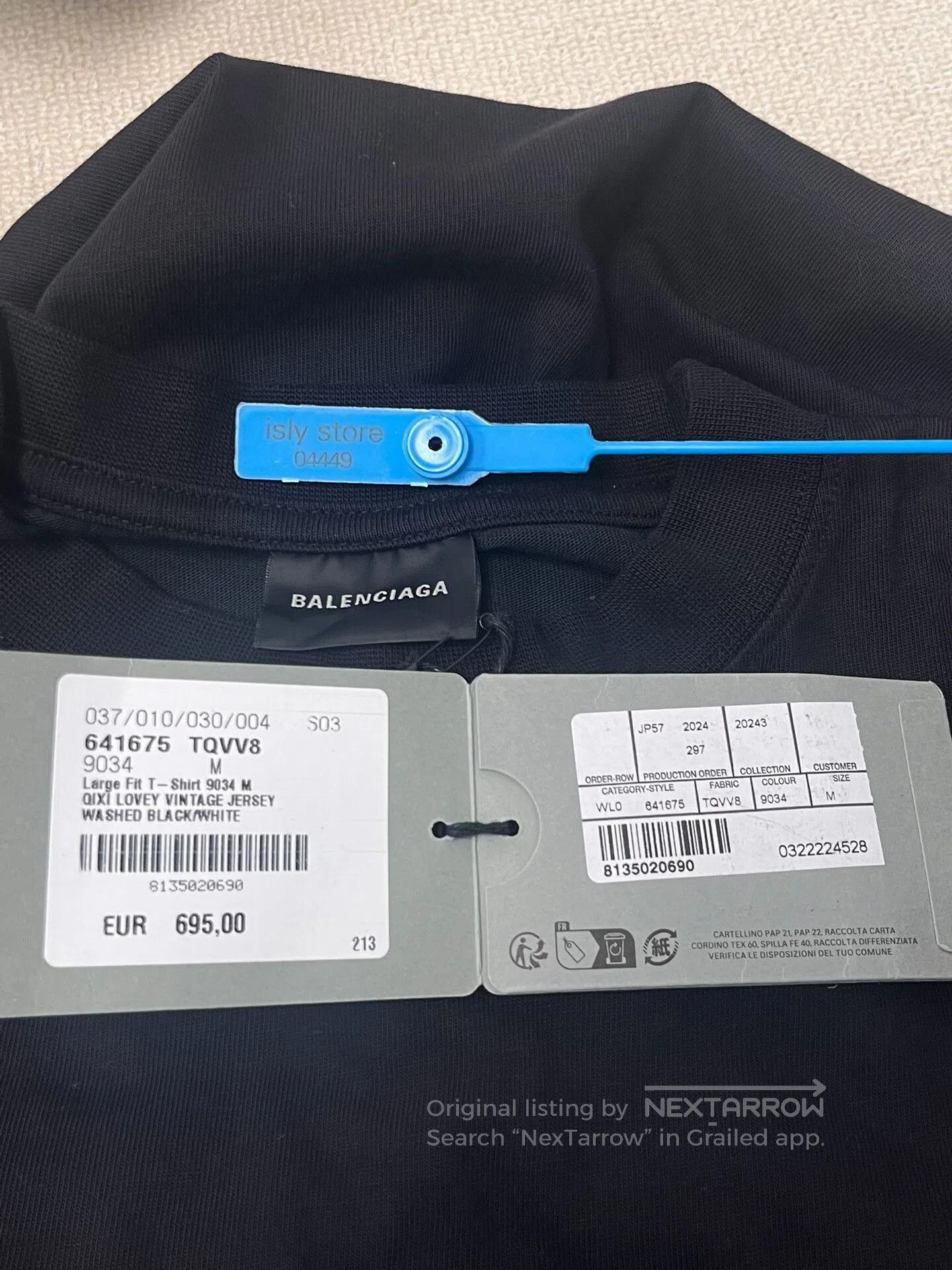 Balenciaga balenciaga oversized heart graphic short sleeve tee. Size US M / EU 48-50 / 2 - 5 Thumbnail