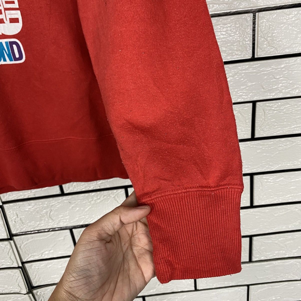 Japanese Brand 📌Vintage Sweatshirt Smiley Face Big Logo Over Print Size US L / EU 52-54 / 3 - 12 Thumbnail