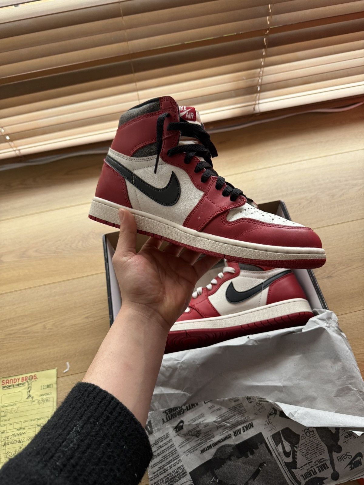 Nike Air Jordan 1 Retro High OG “Lost & Found” UK9.5 Size US 10.5 / EU 43-44 - 8 Thumbnail
