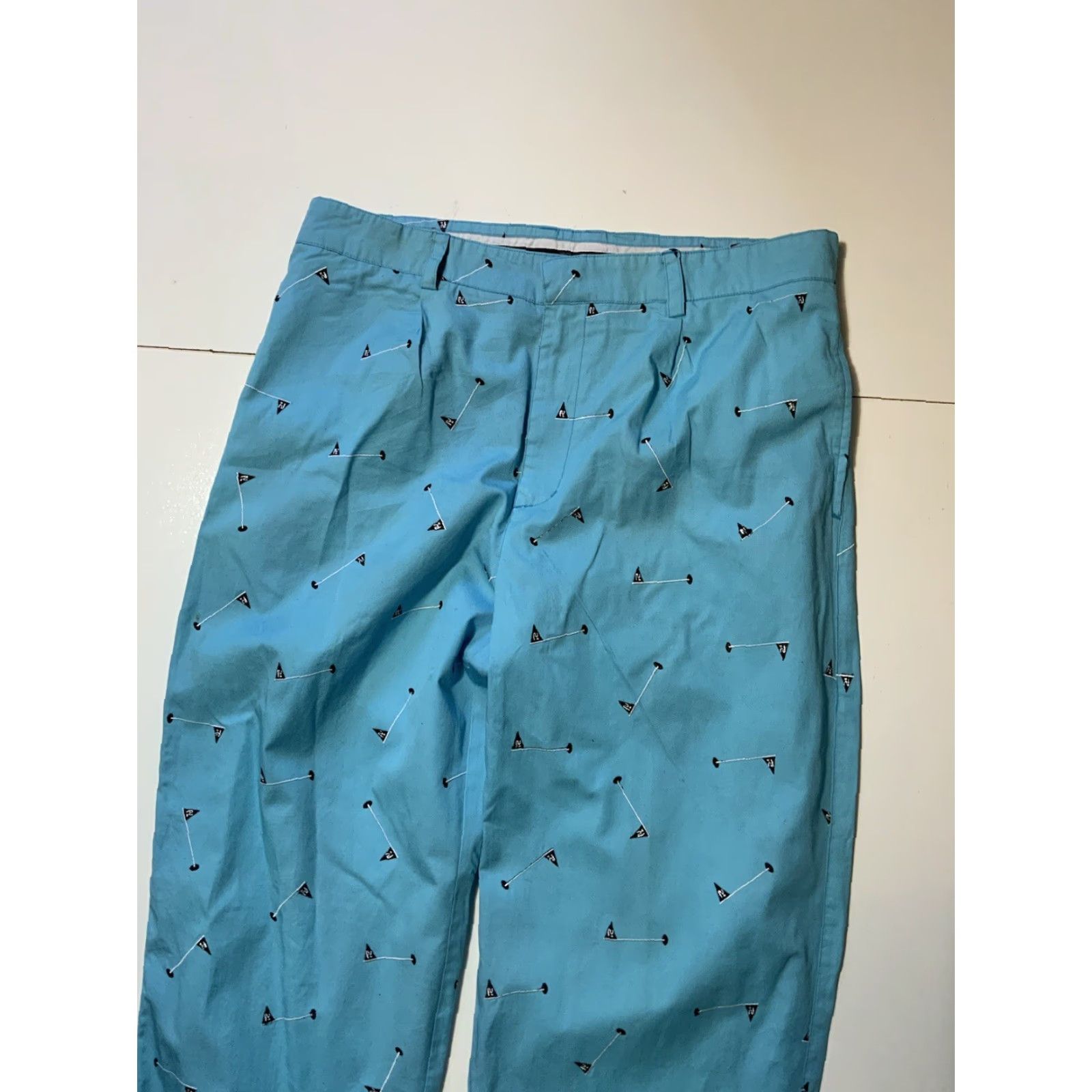 Poler Rosasen Golf Flagpole All Over Print Turquoise Performance Pants 38 Men Regular Turquoise Pants Flag 34 Inseam Mens Size US 38 / EU 54 - 5 Thumbnail