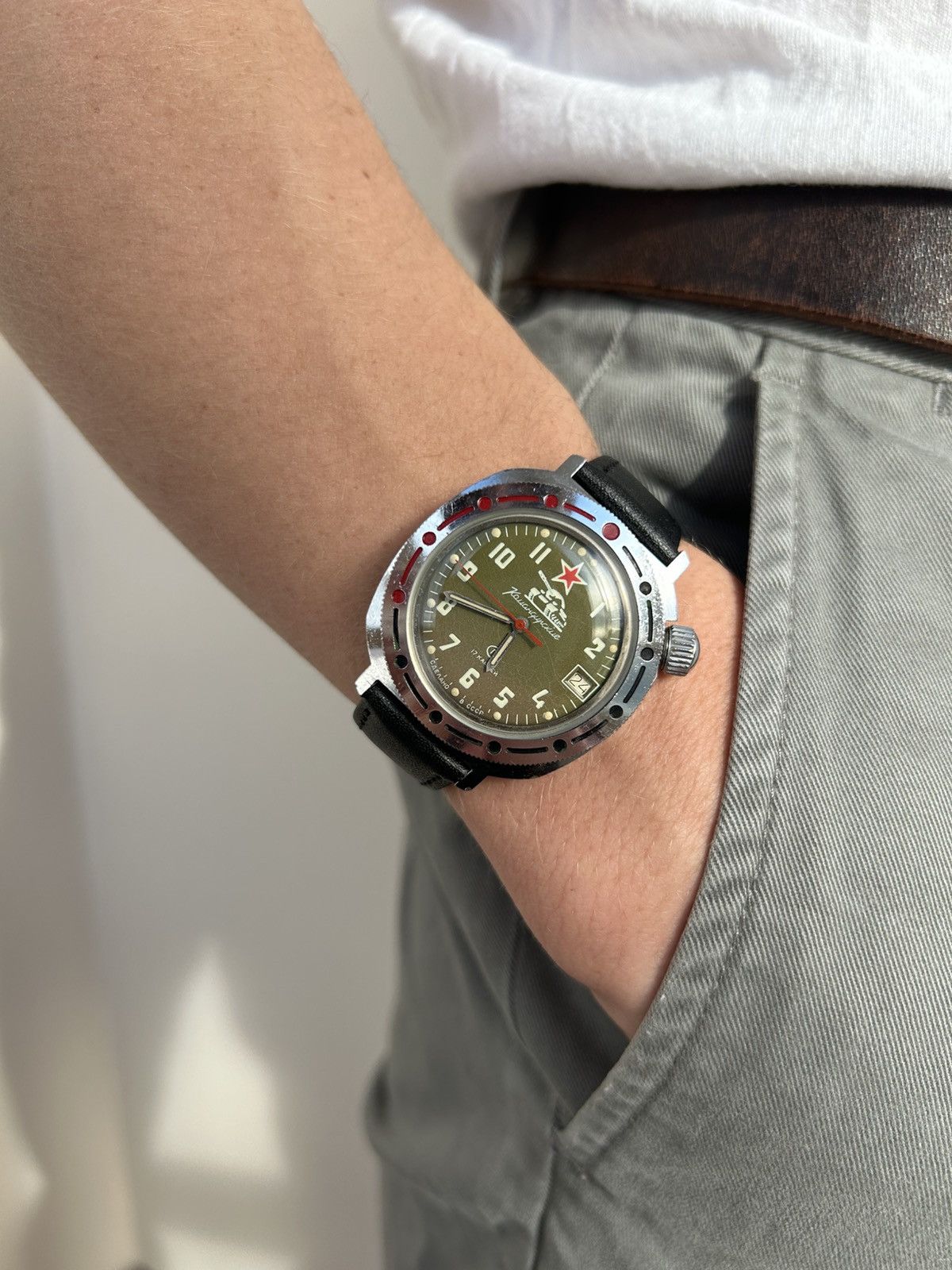 Vintage Vintage Watch Vostok Komandirskie USSR Soviet 1980s Size ONE SIZE - 1 Thumbnail