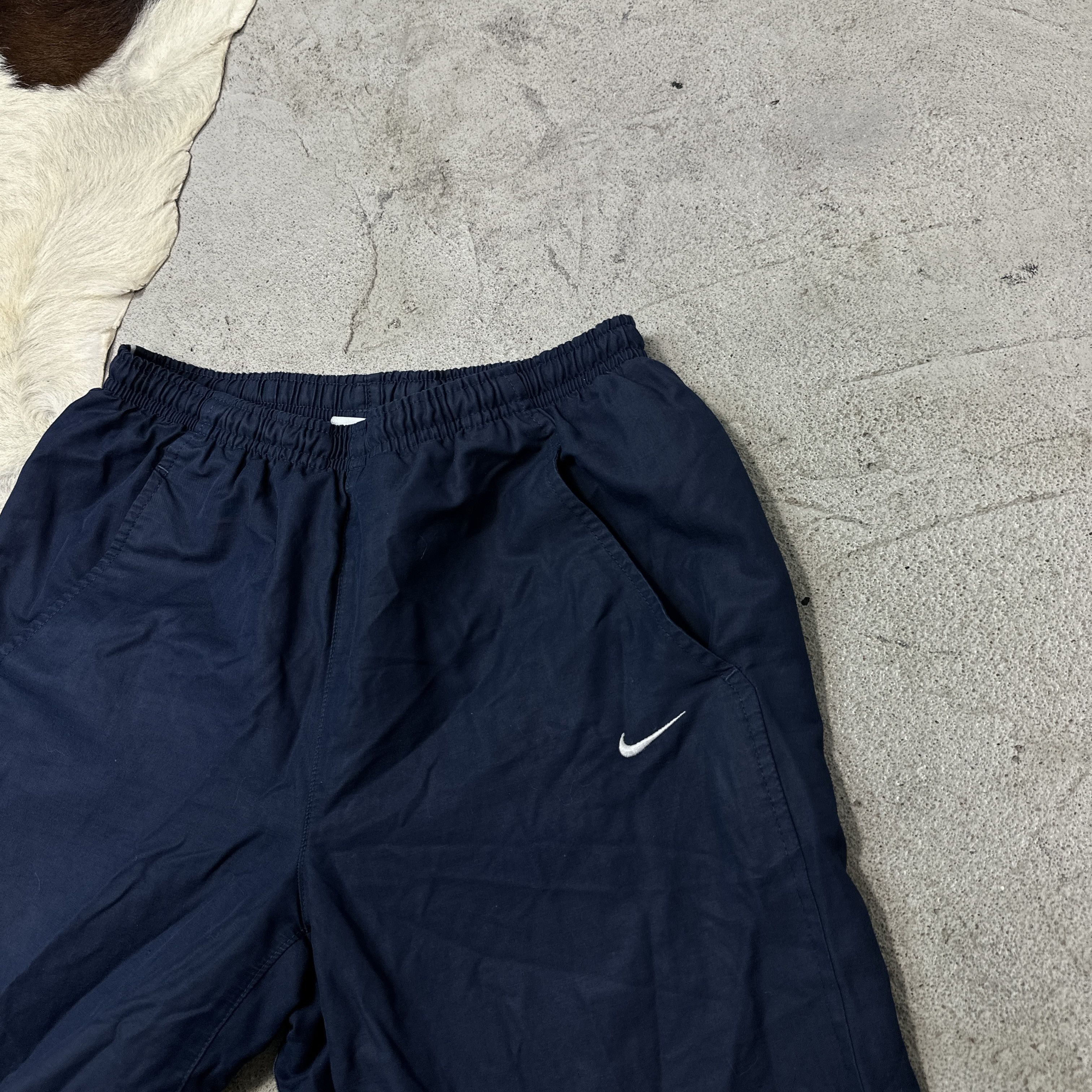 Nike Vintage Sporty Nike Parachute Spell out Logo Sweatpants 00s Size US 31 - 9 Thumbnail
